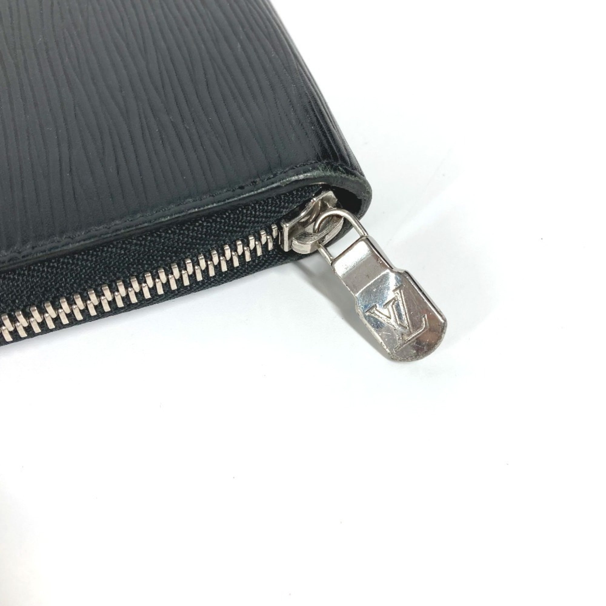 Louis Vuitton Epi Black Galle Noir Epi Leather Long Bill Wallet (Bi-Fold) (Pre-Owned)