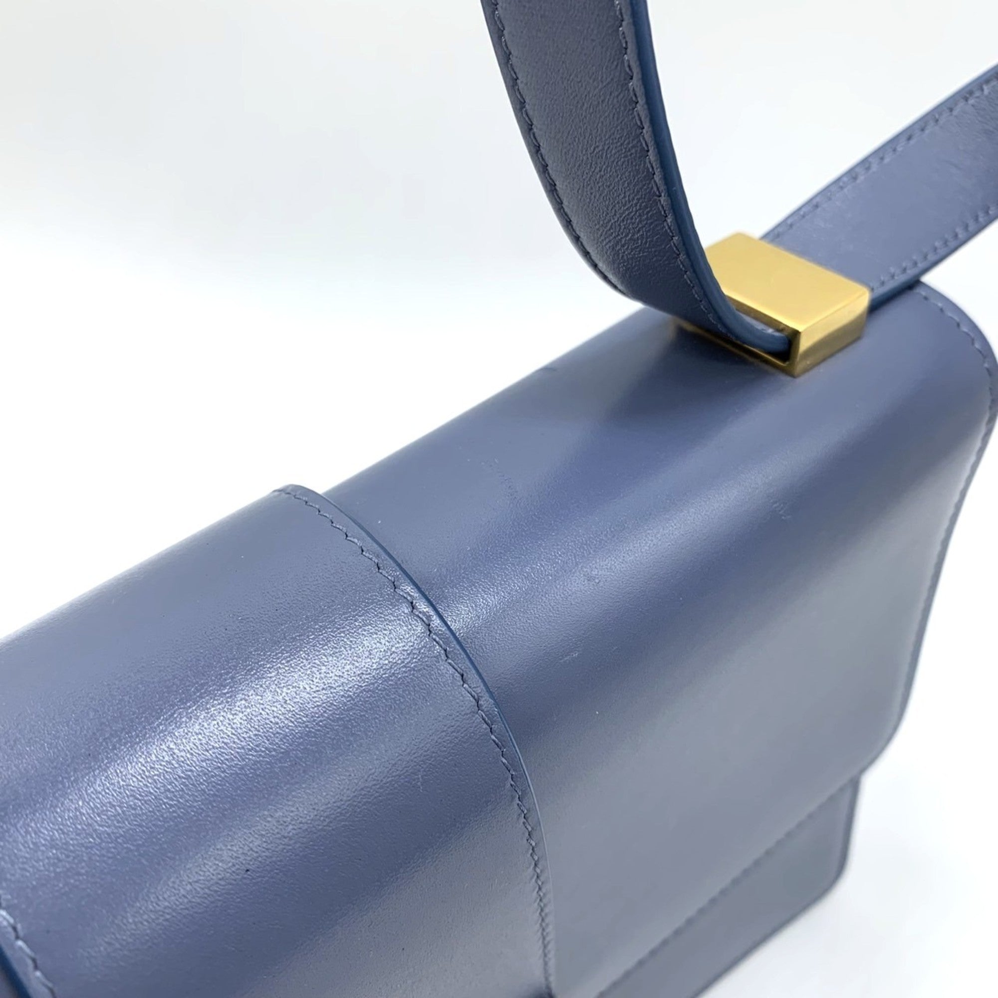 Christian Dior Blue Leather Shoulder Bag (Pre-Owned)