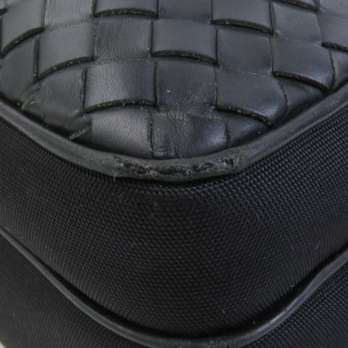 Bottega Veneta Black Nylon Canvas Leather Sling Bag (Pre-Owned)