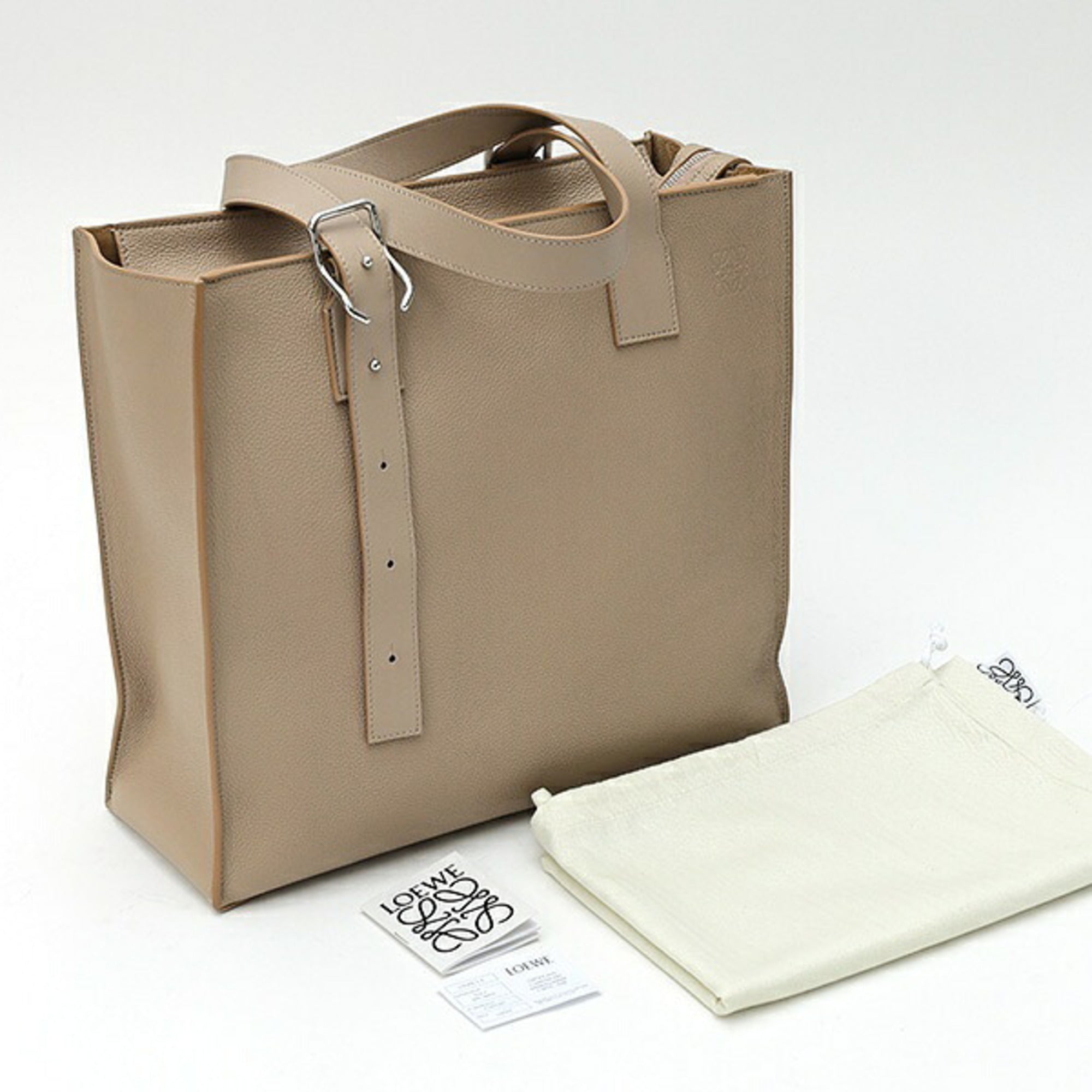Loewe Grayish Leather Tote Bag (Pre-Owned)