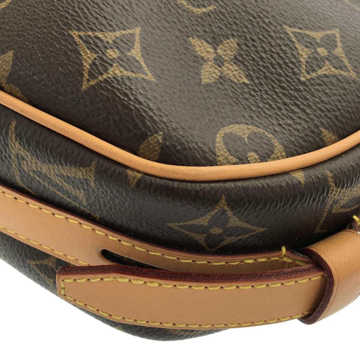 Louis Vuitton Brown Coated Canvas Shoulder Bag (Pre-Owned)