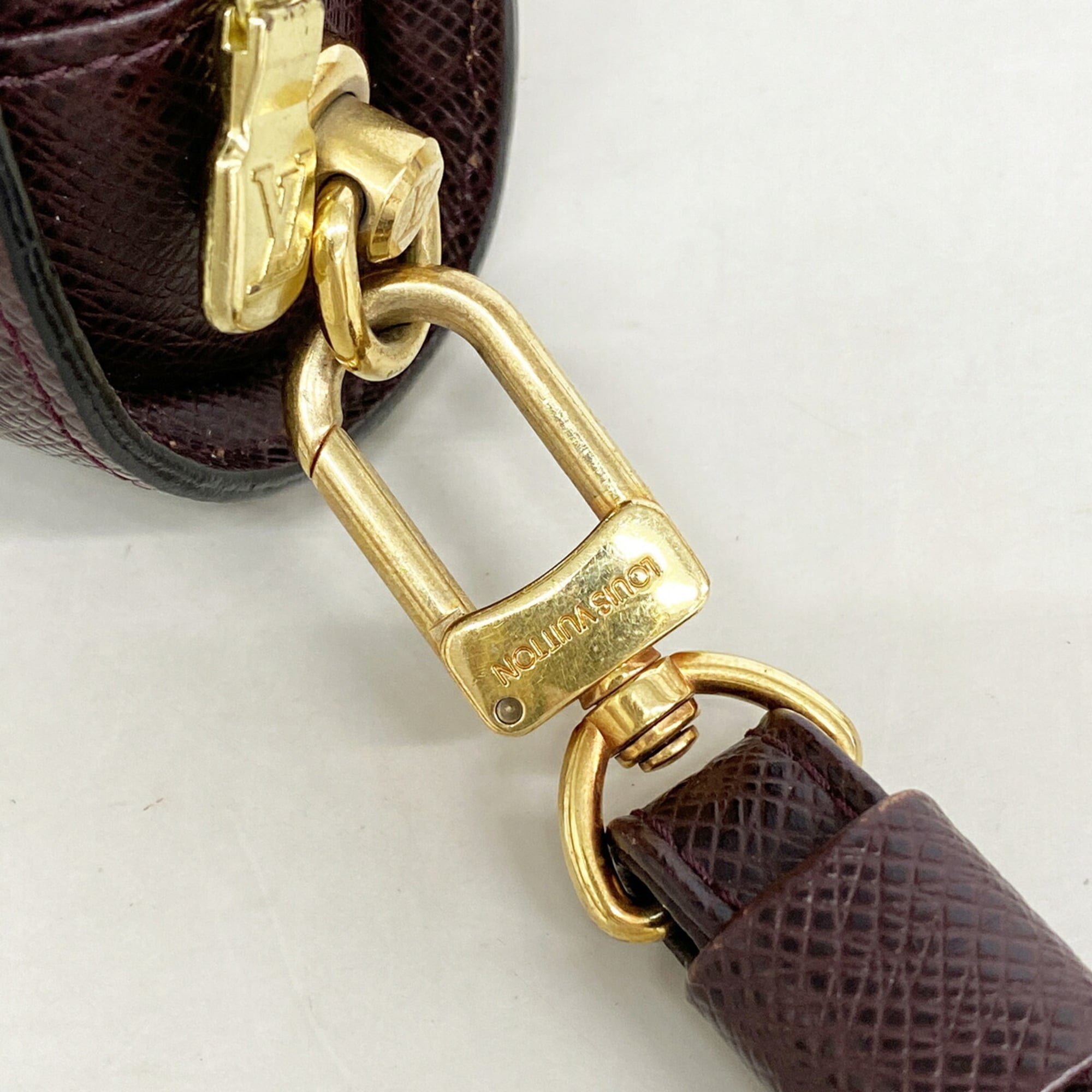 Louis Vuitton Acajou Clutch Bag (Pre-Owned)