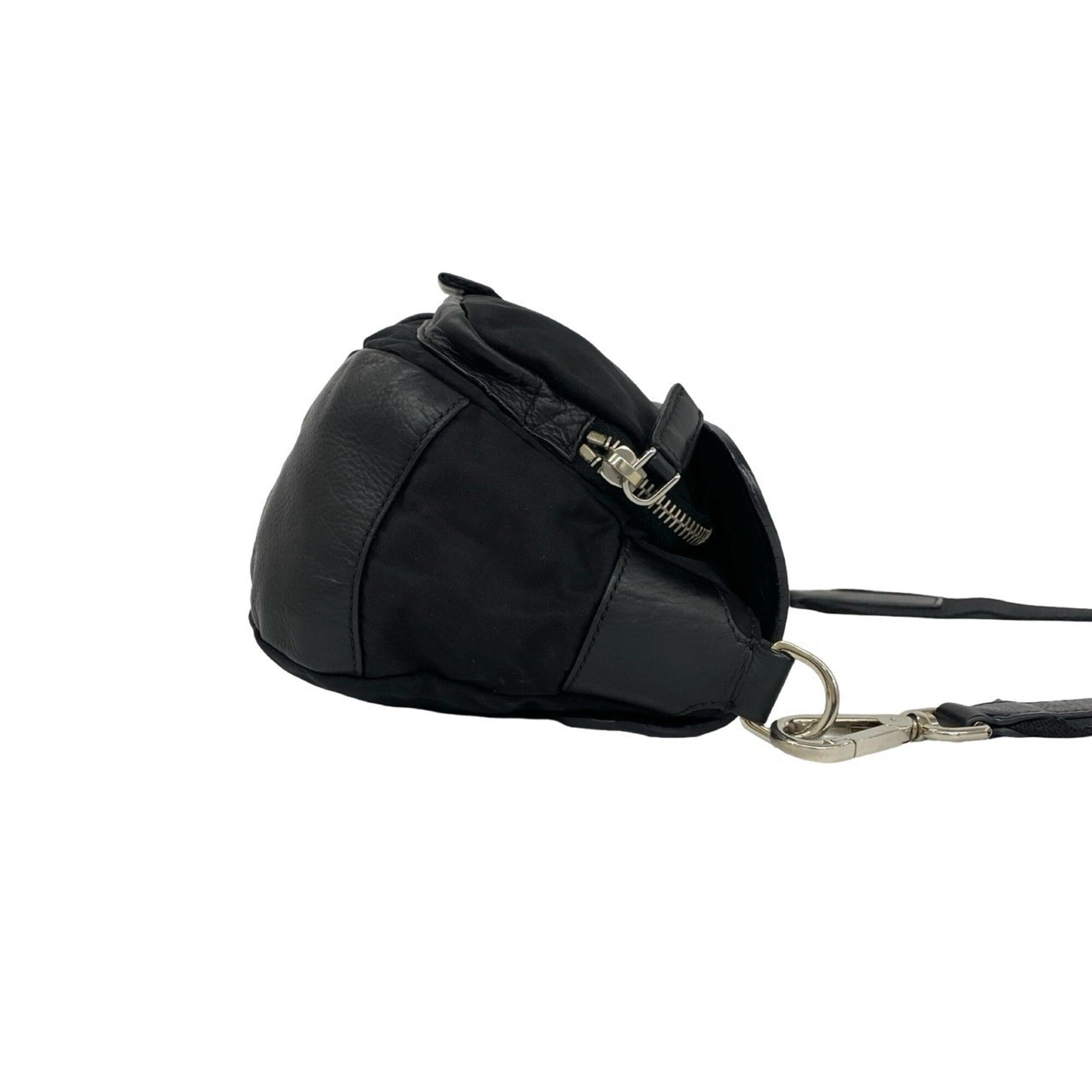 Prada Black Nylon Leather Pochette Shoulder Bag (Pre-Owned)