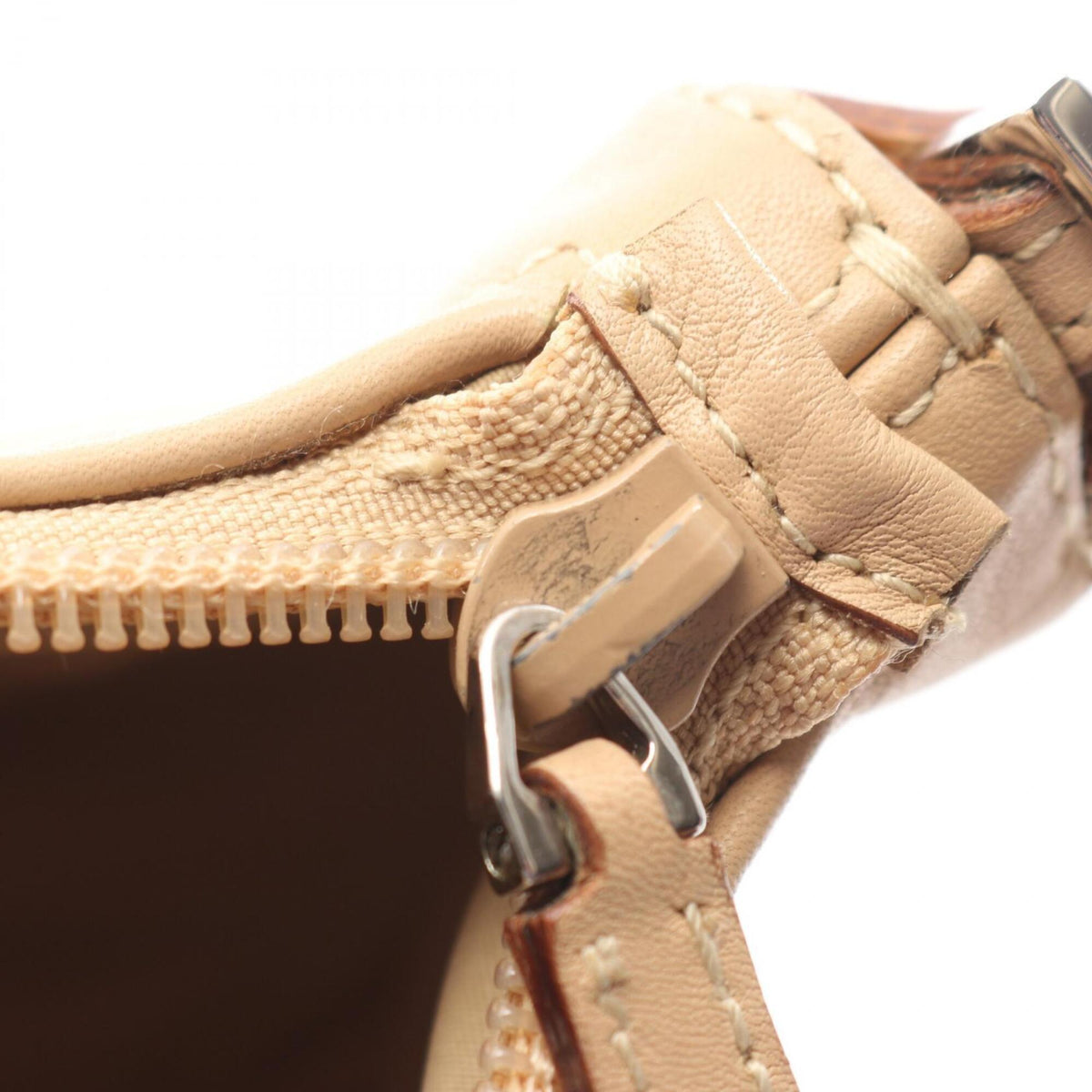 Gucci Beige Leather Handbag (Pre-Owned)
