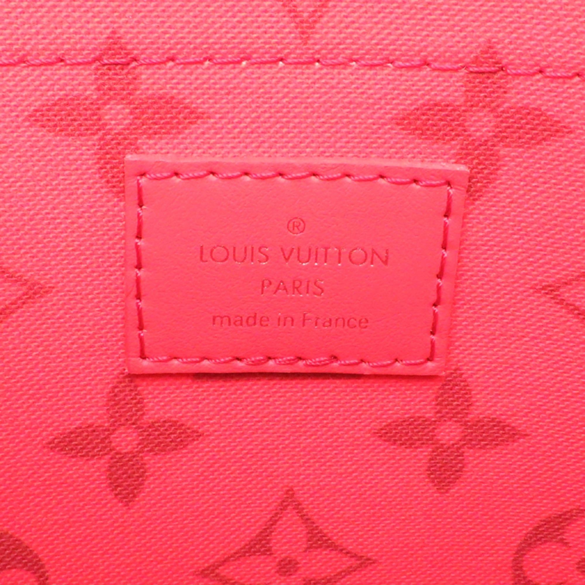 Louis Vuitton Monogram Green Monogram Clutch Bag (Pre-Owned)