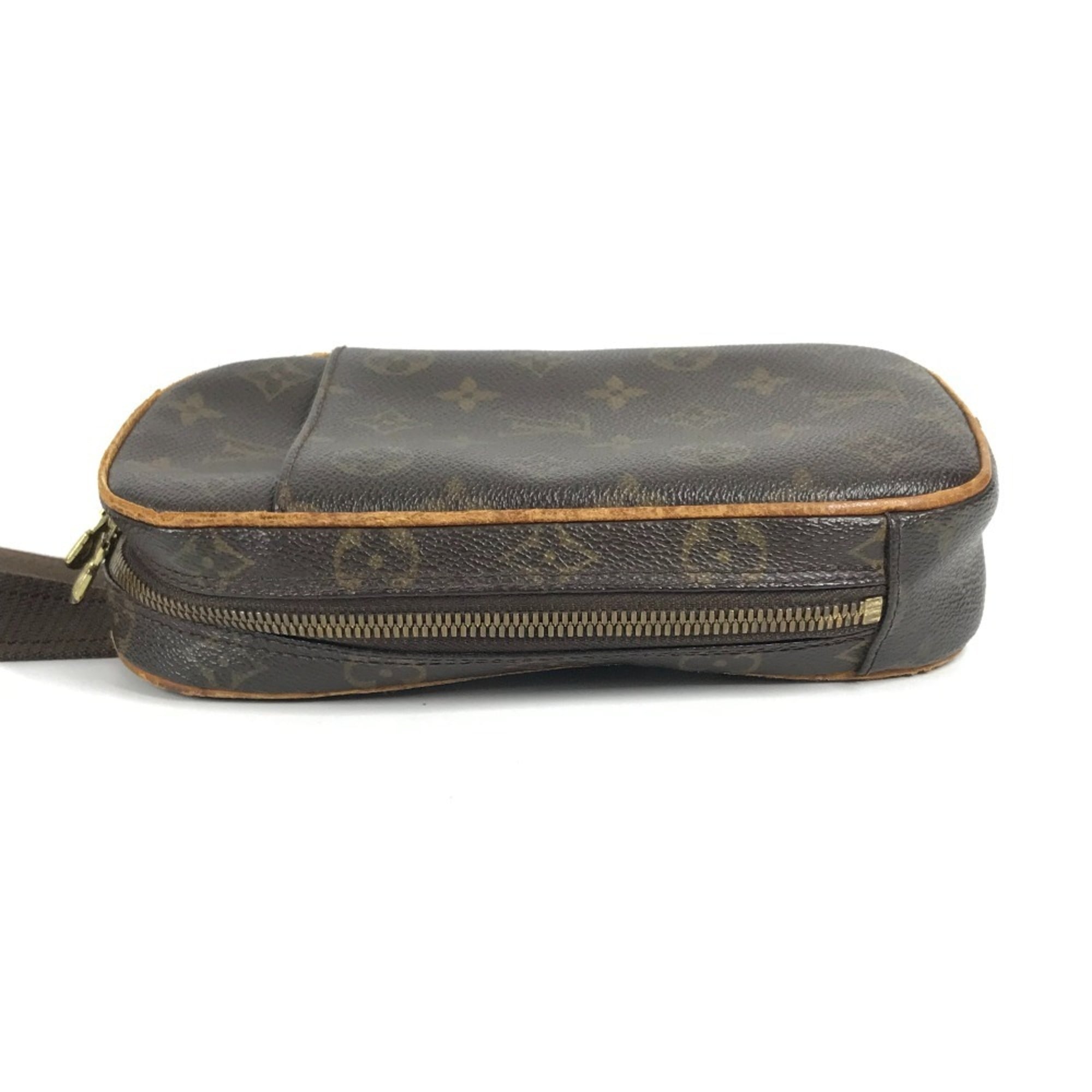 Louis Vuitton Brown Monogram Pochette Shoulder Bag Sling Bag (Pre-Owned)