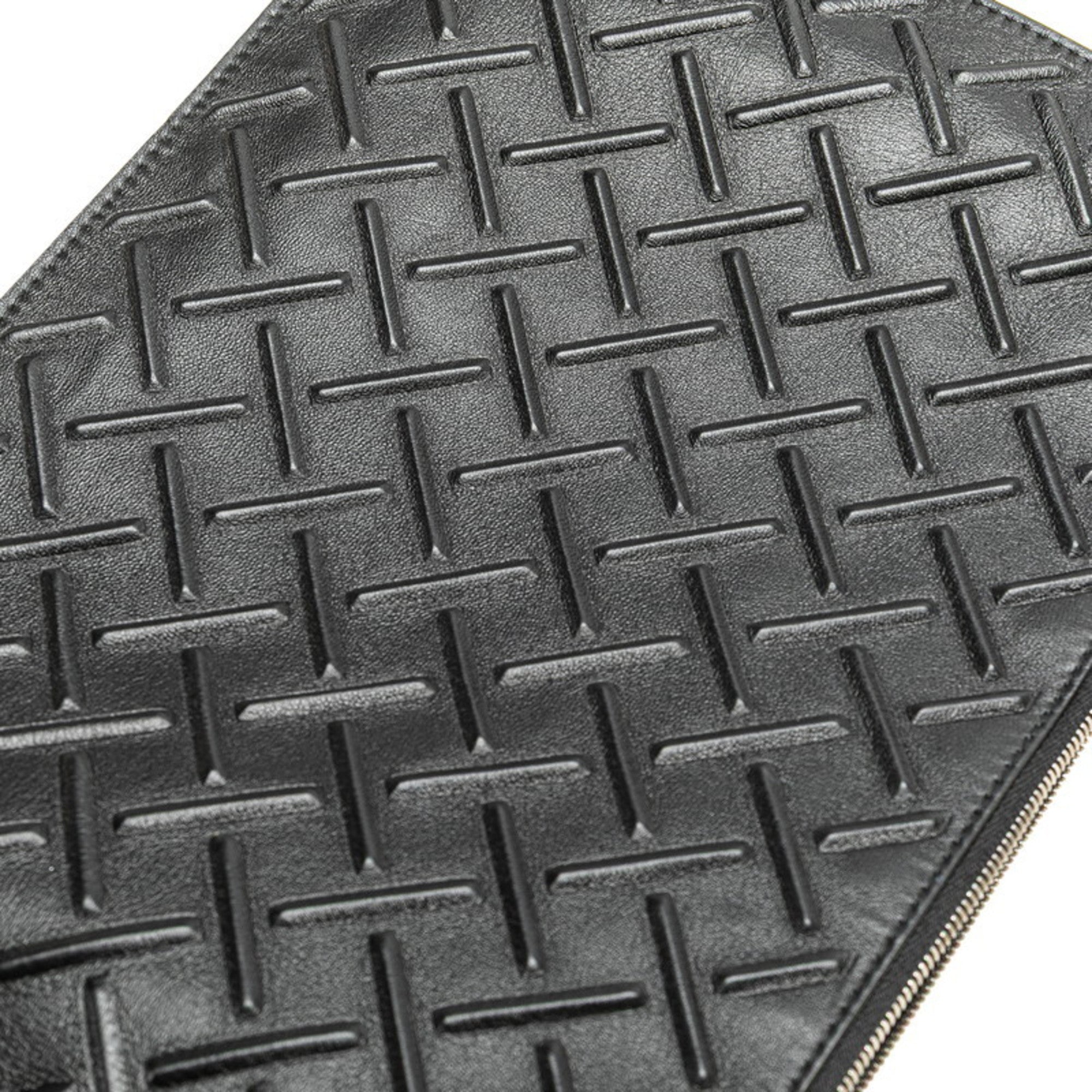 Bottega Veneta Black Leather Clutch Bag (Pre-Owned)