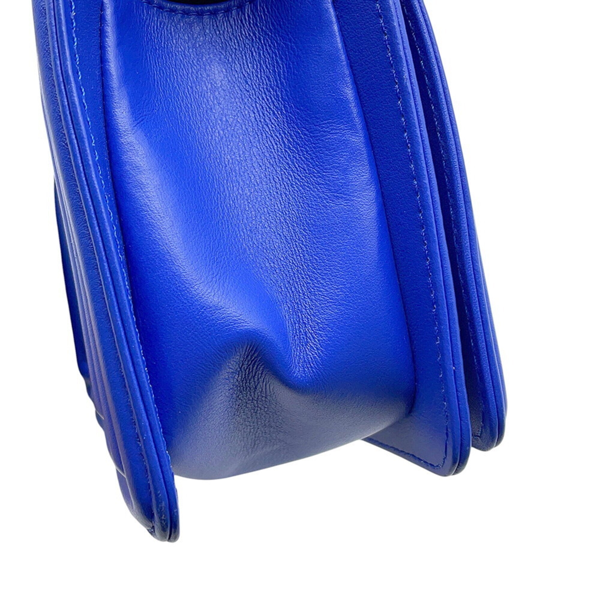 Chanel Blue Handbag Shoulder Bag (Pre-Owned)