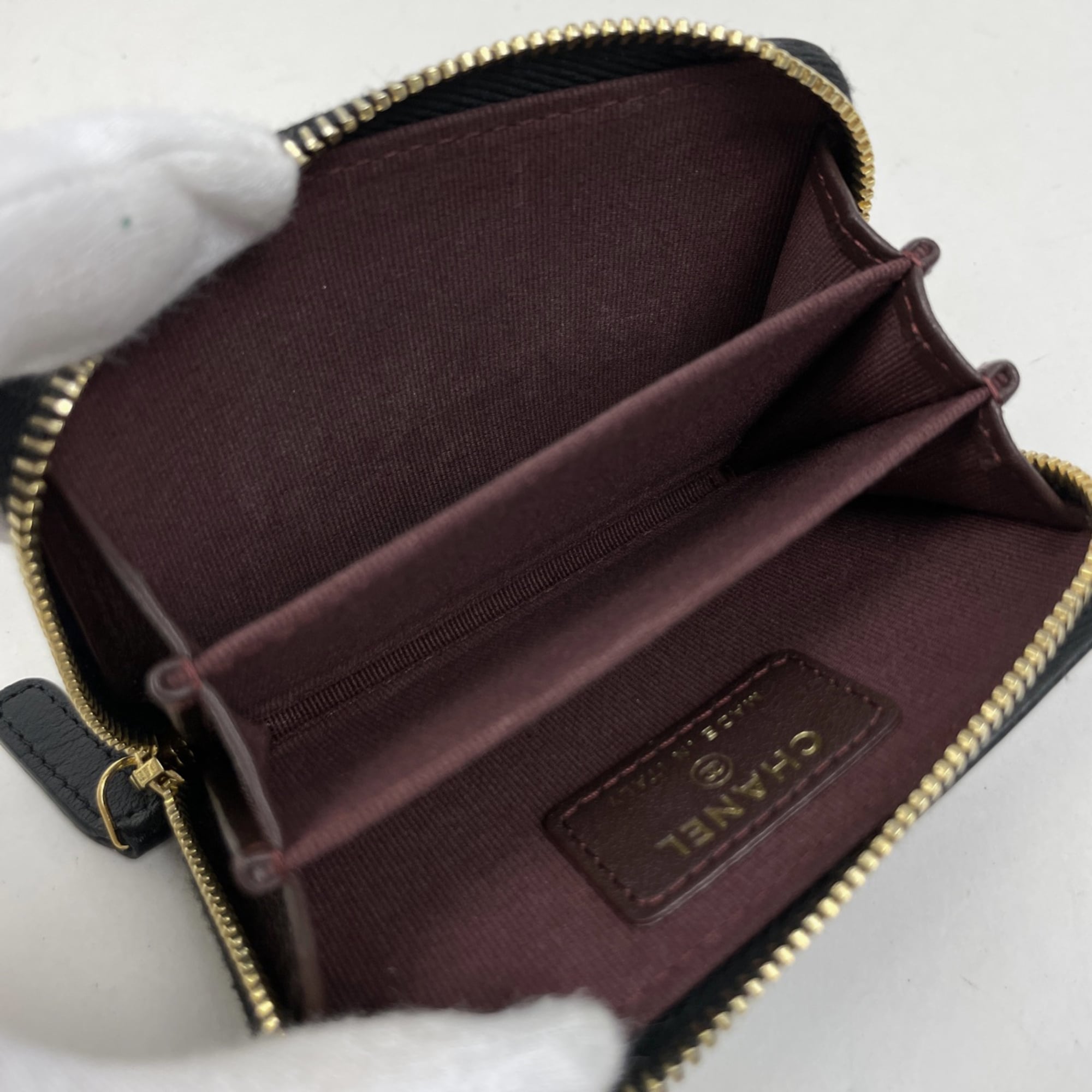 Chanel Matelasse Black Leather Coin Purse/Coin Case (Pre-Owned)