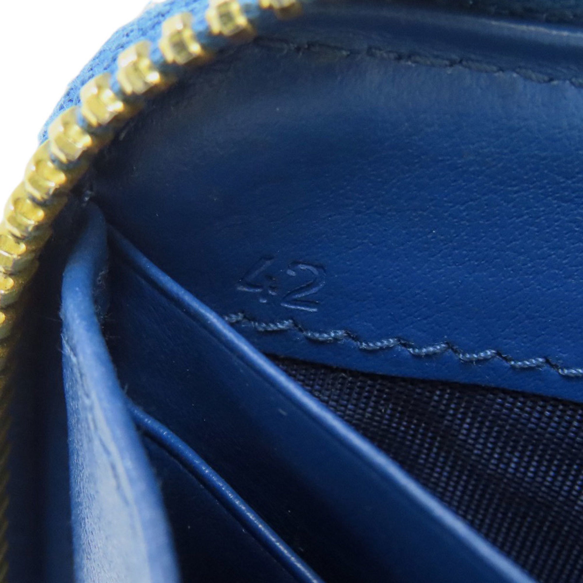 Prada Blue Leather Coin Purse/Coin Case (Pre-Owned)