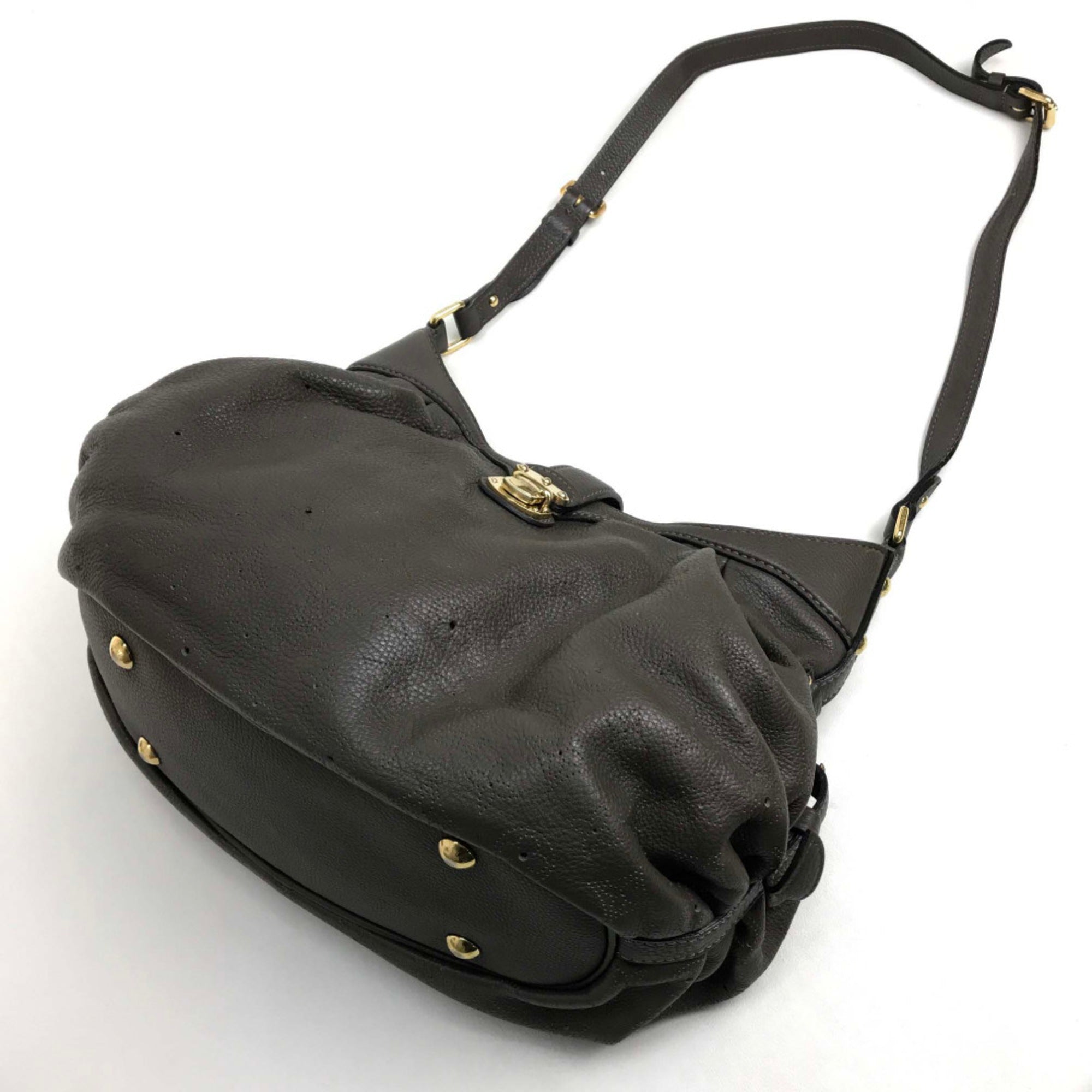 Louis Vuitton Gray Other Shoulder Bag (Pre-Owned)