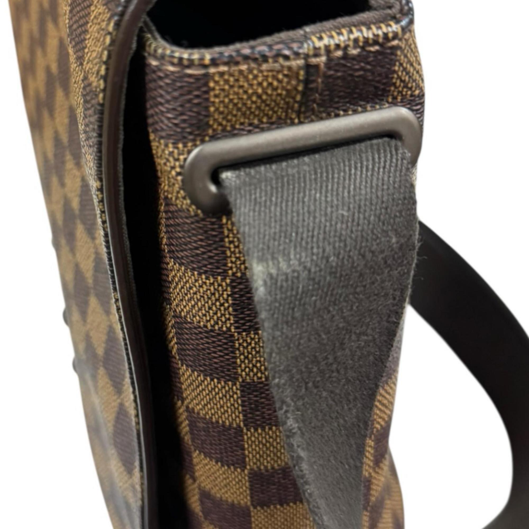 Louis Vuitton Brown Damier Canvas Shoulder Bag (Pre-Owned)
