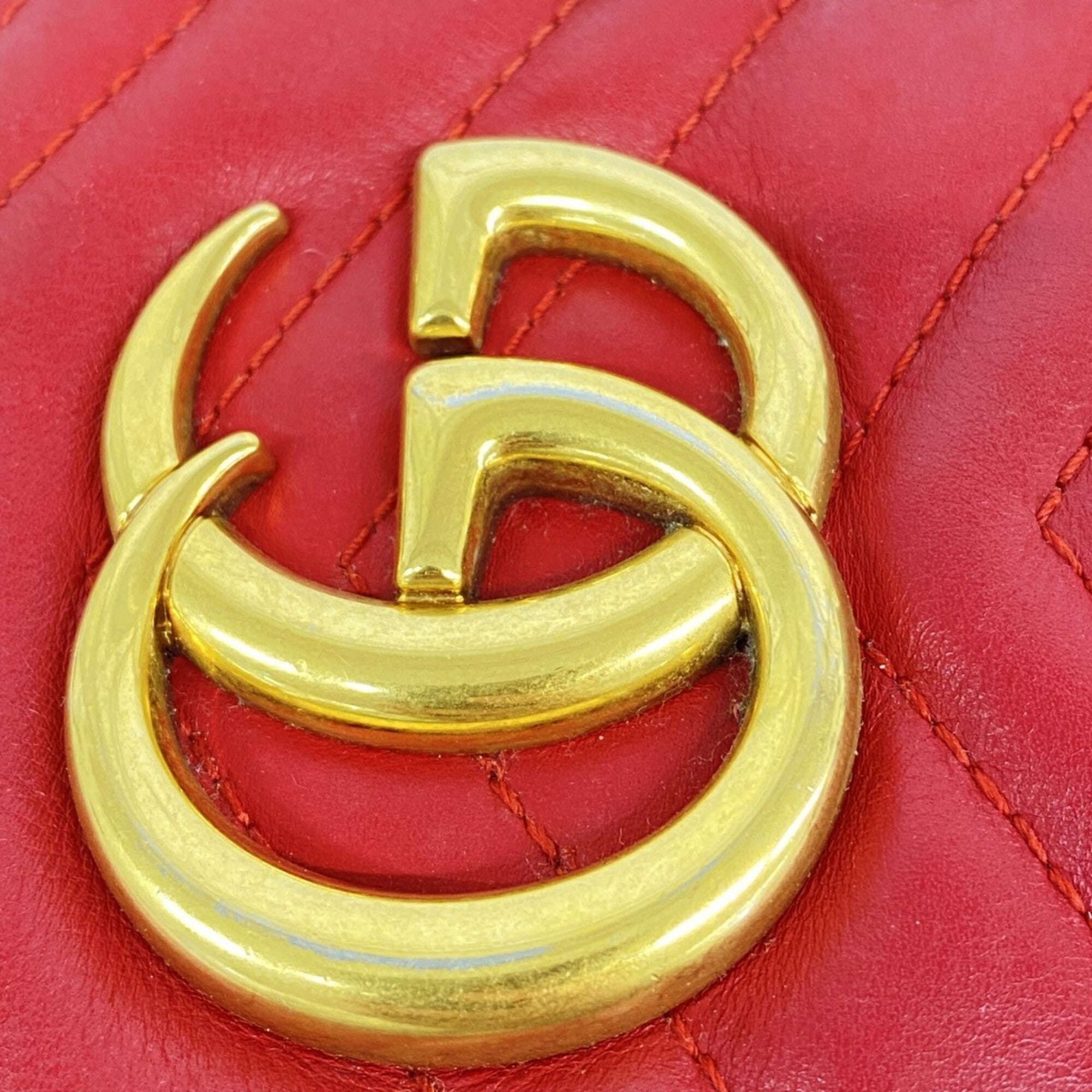 Gucci Red Color Leather Shoulder Bag (Pre-Owned)