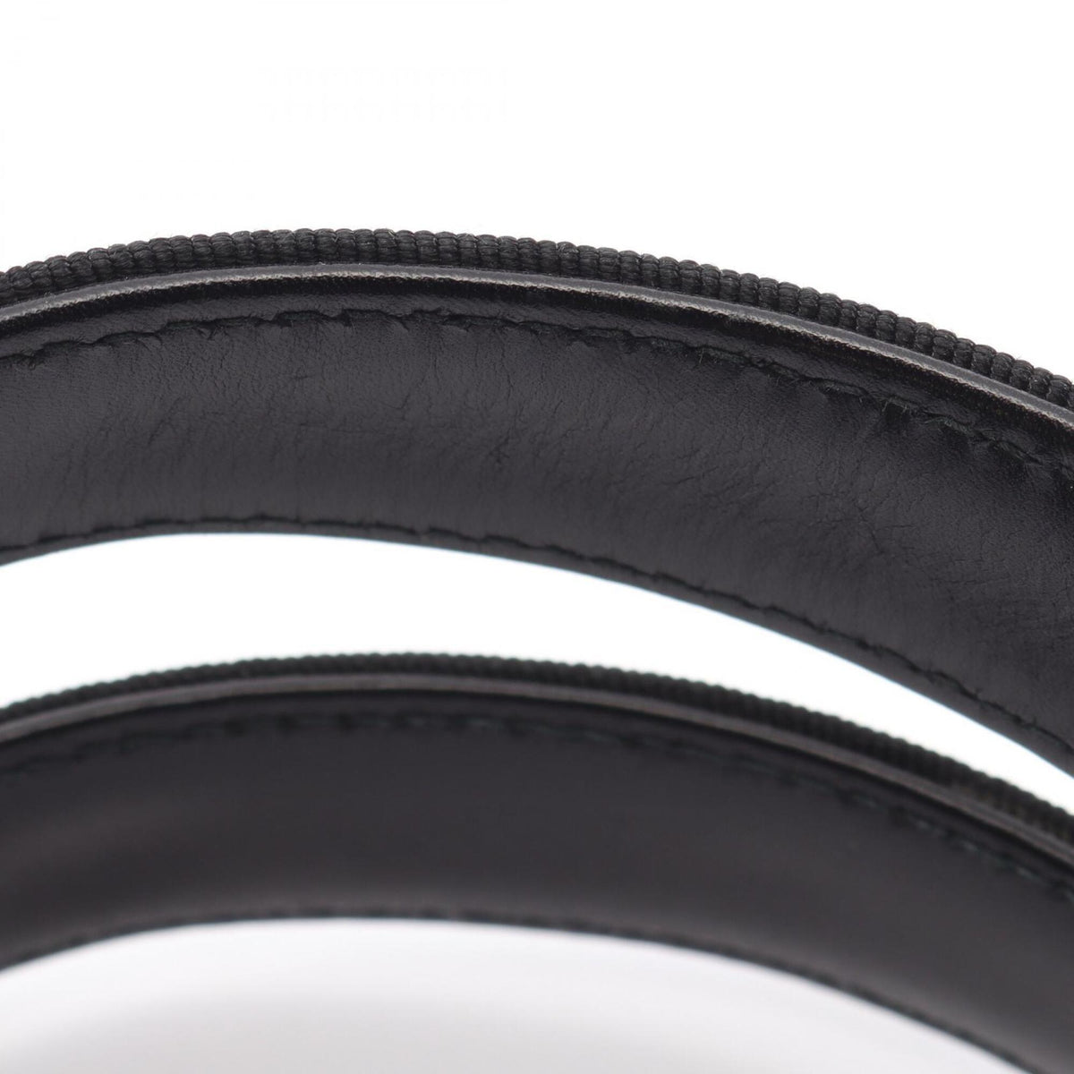 Salvatore Ferragamo Black Leather Handbag (Pre-Owned)