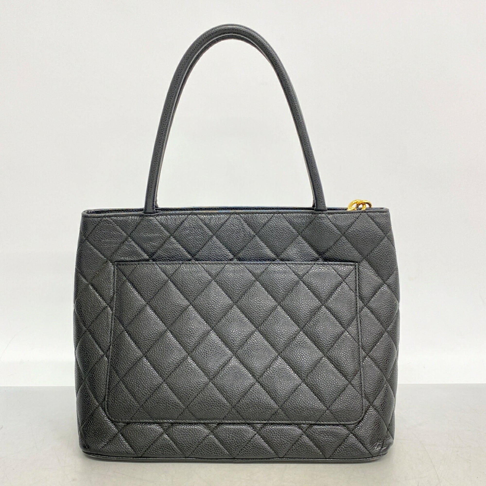 Chanel Black Grained Calfskin Tote Bag (Pre-Owned)