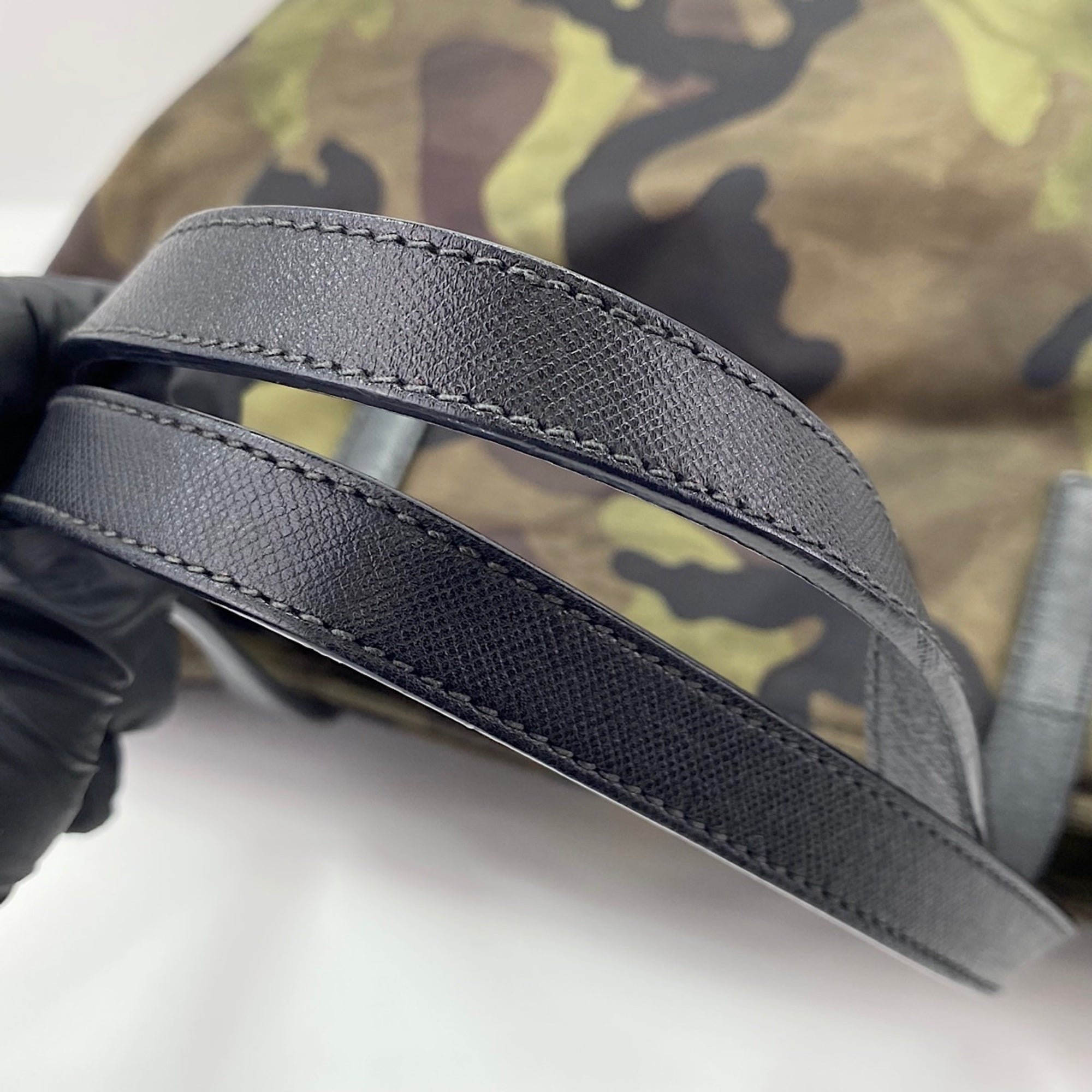 Prada Green Tote Bag (Pre-Owned)