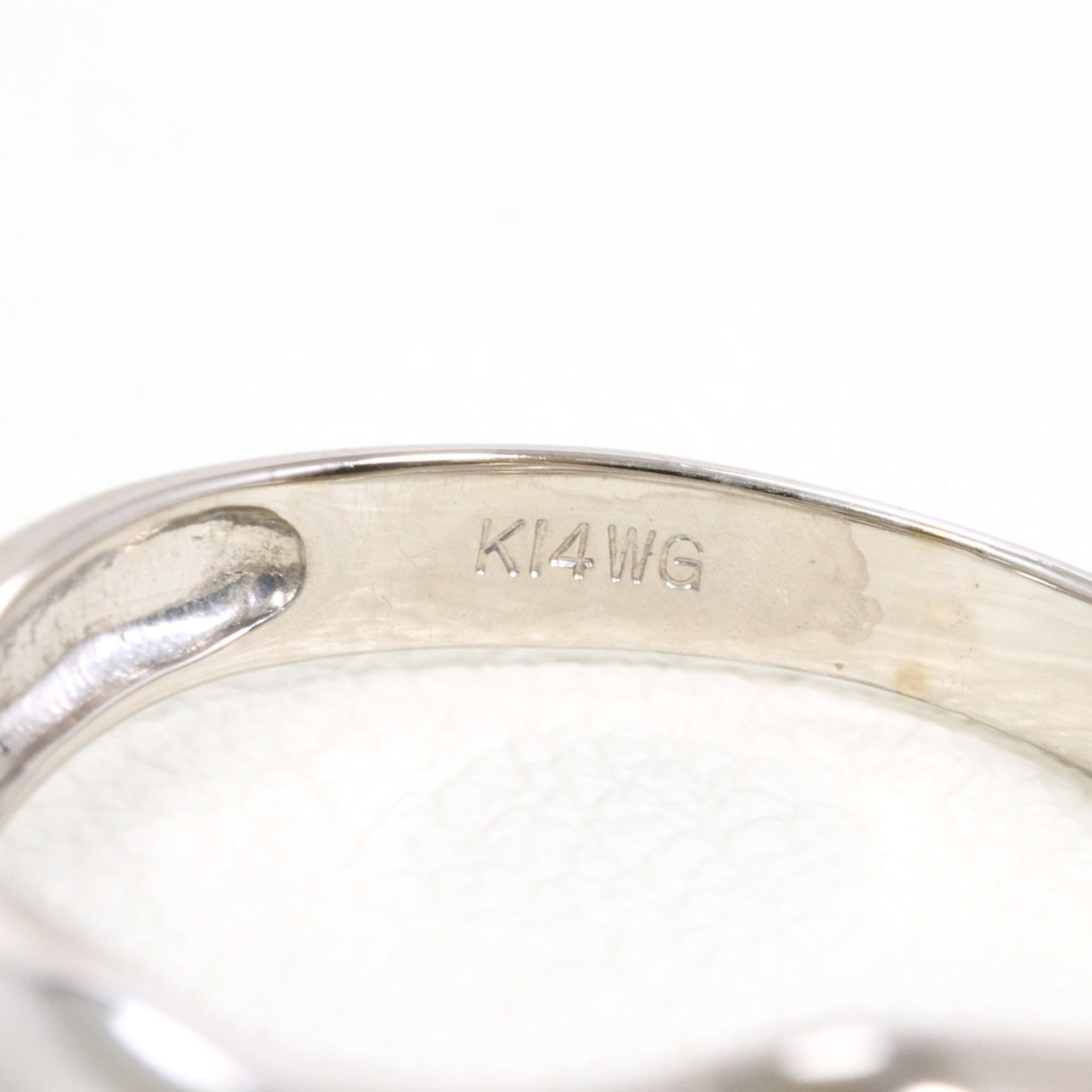 Unbranded White Gold White Gold (14K) Band Ring (Pre-Owned)