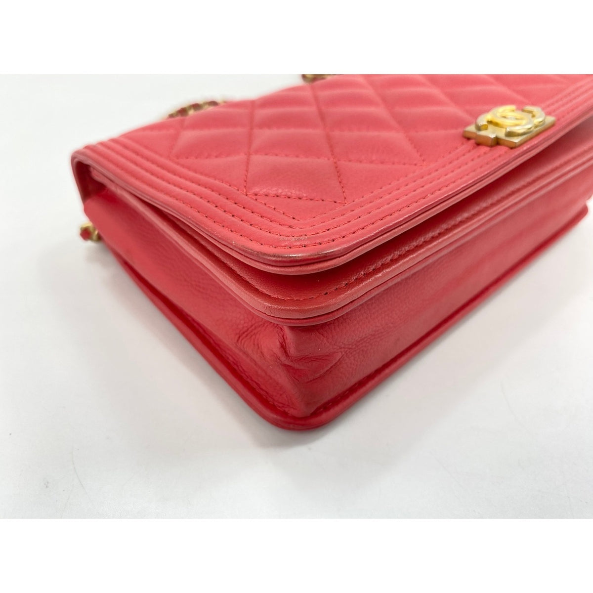 Chanel Boy Chanel Pink Shoulder Bag (Pre-Owned)