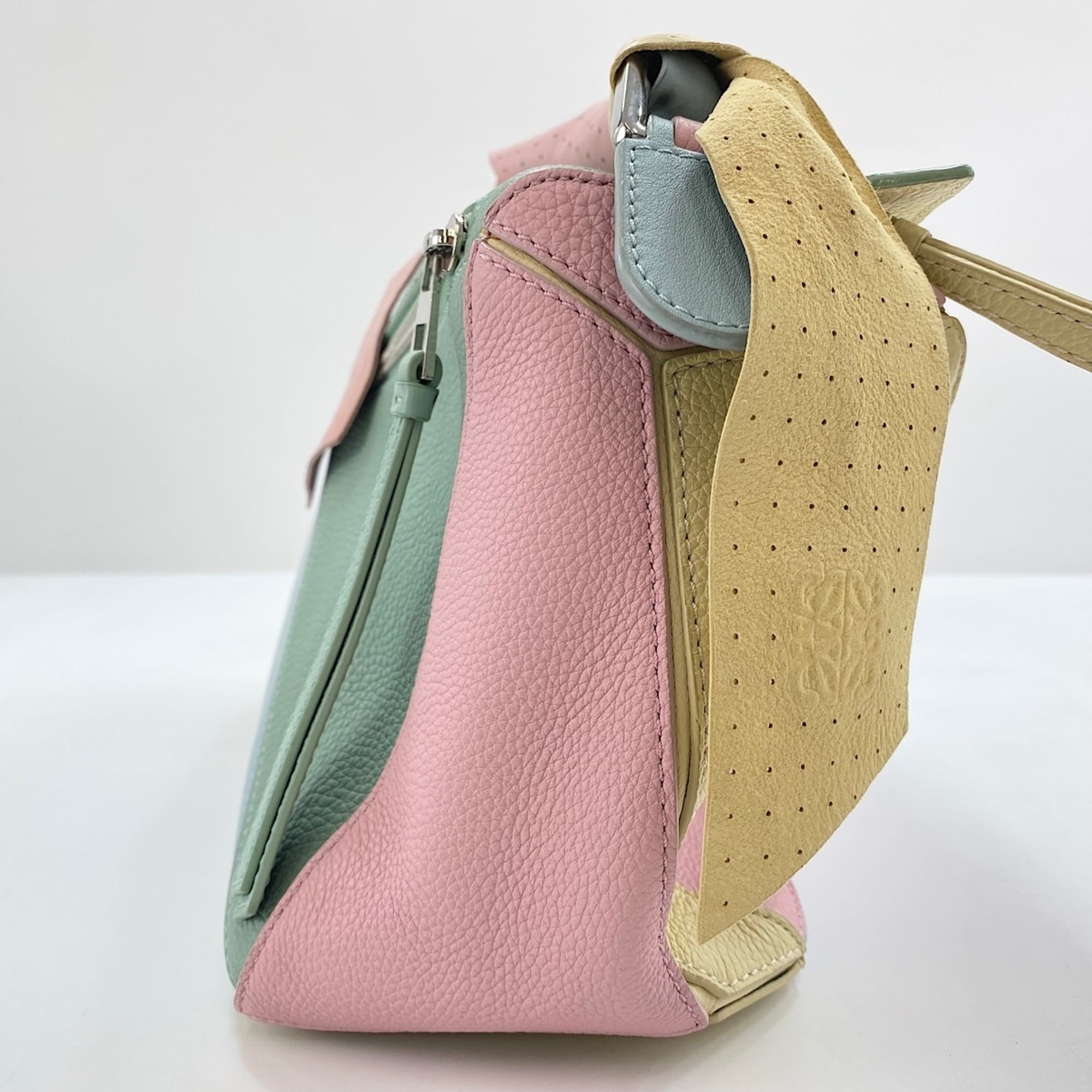 Loewe Puzzle Multi-Color Leather Handbag (Pre-Owned)