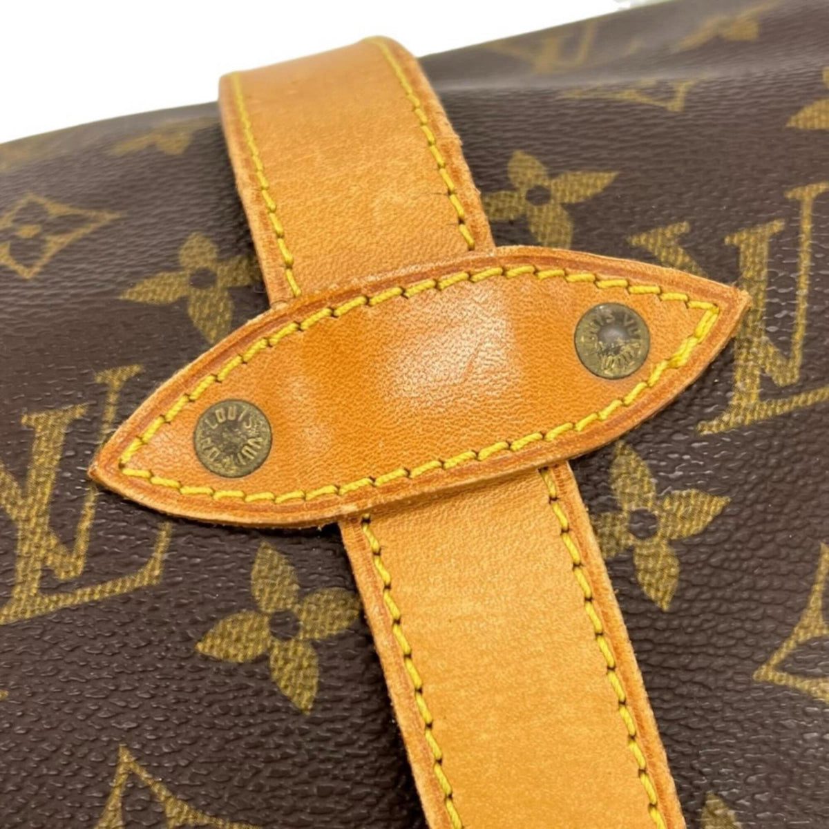 Louis Vuitton Brown Monogram Leather Shoulder Bag (Pre-Owned)
