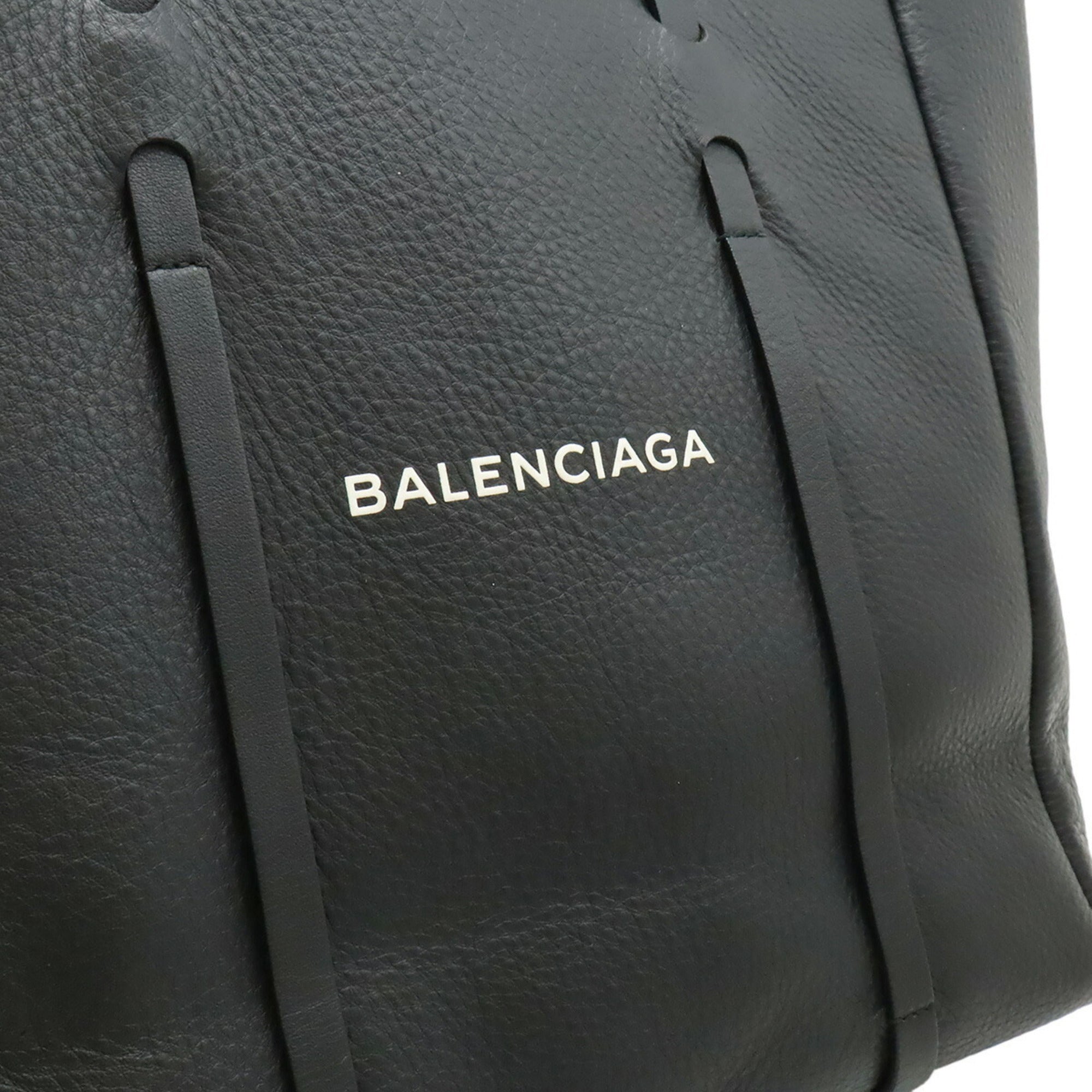 Balenciaga Black Leather Shoulder Bag Tote Bag (Pre-Owned)