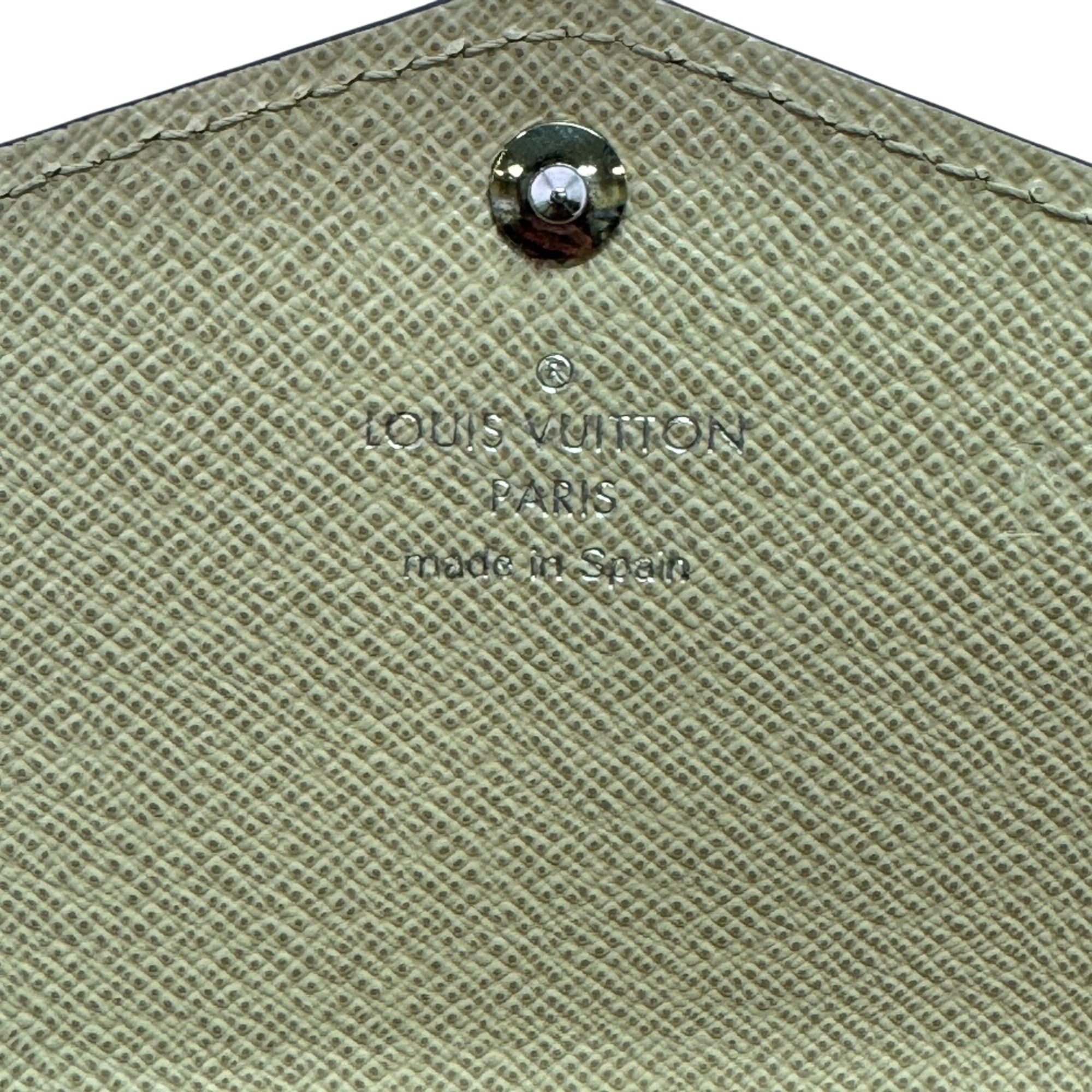 Louis Vuitton Beige Leather (Pre-Owned)