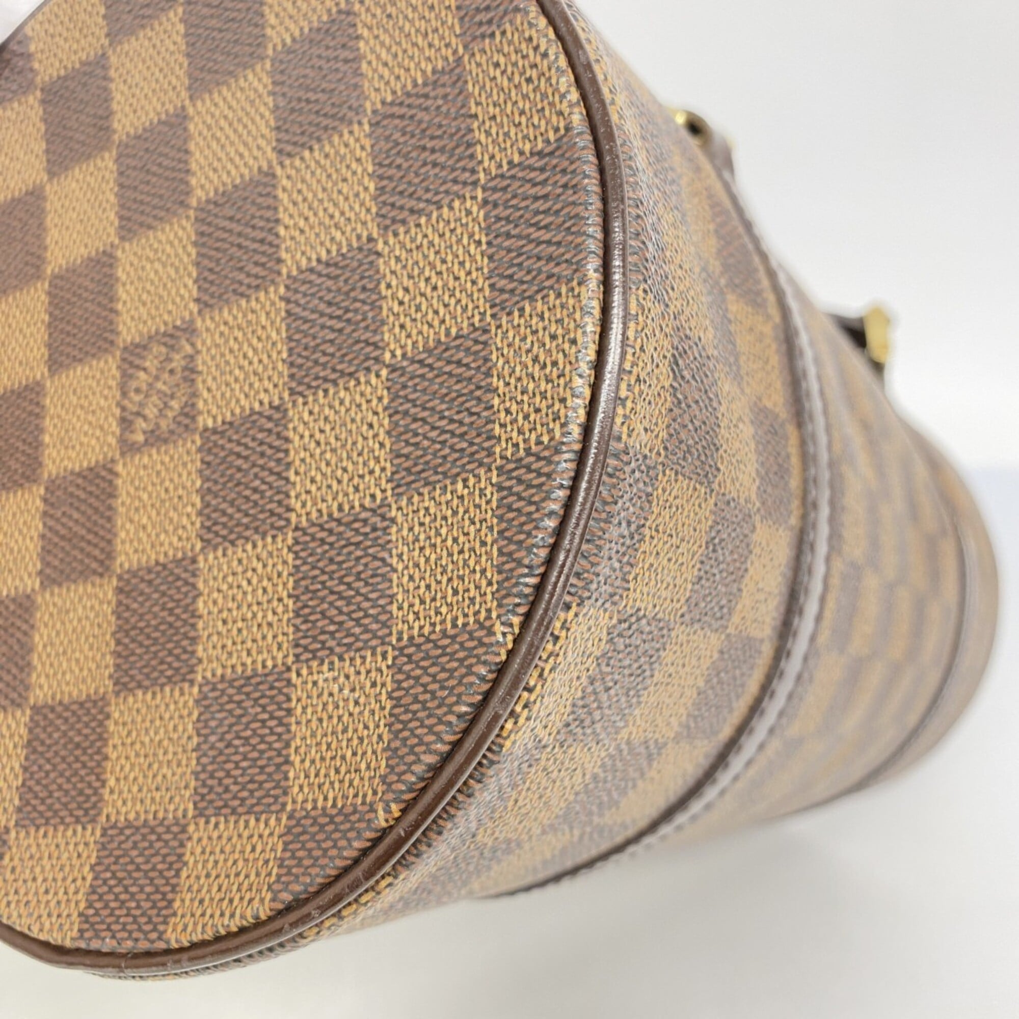 Louis Vuitton Ebene Handbag (Pre-Owned)