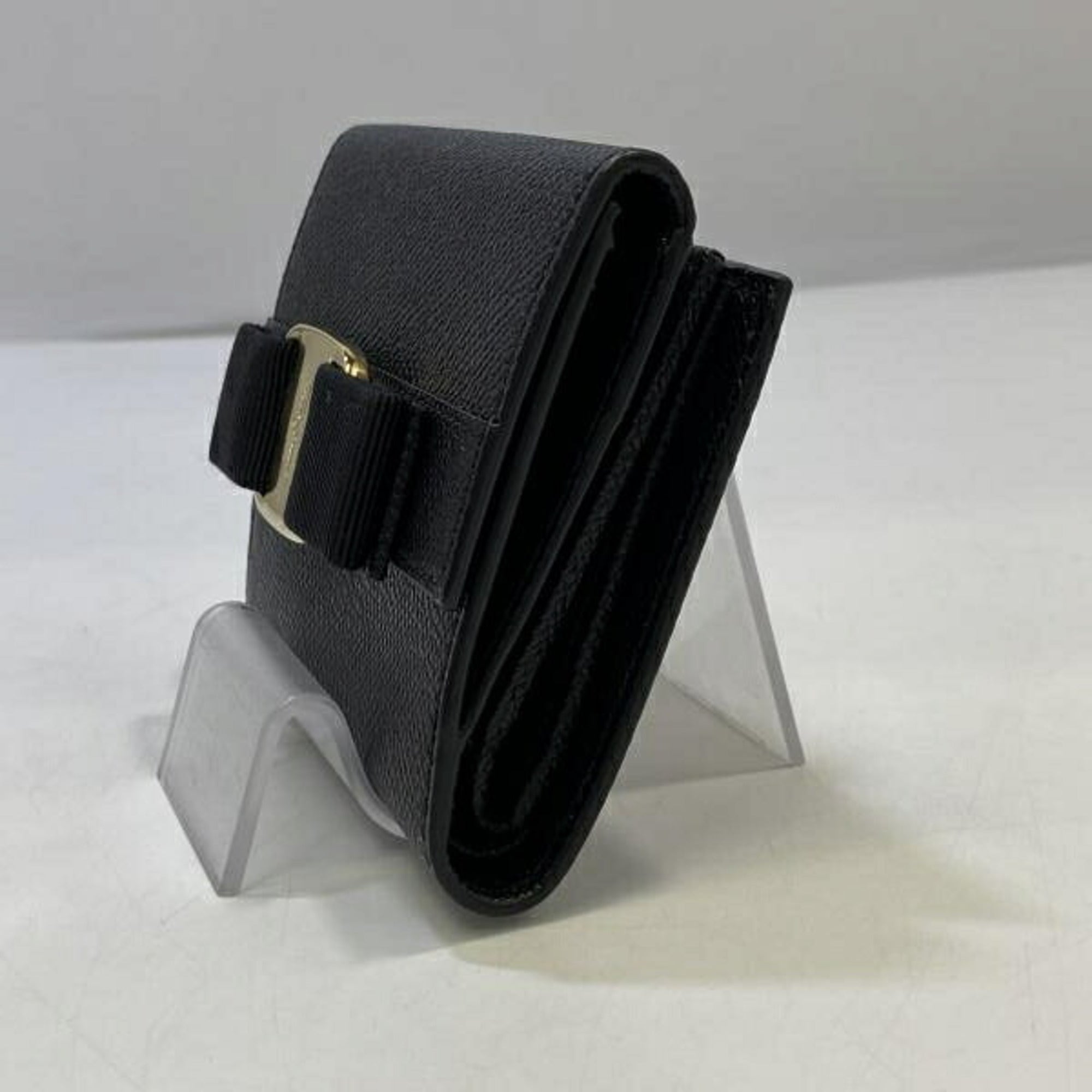 Salvatore Ferragamo Black Wallet (Bi-Fold) (Pre-Owned)