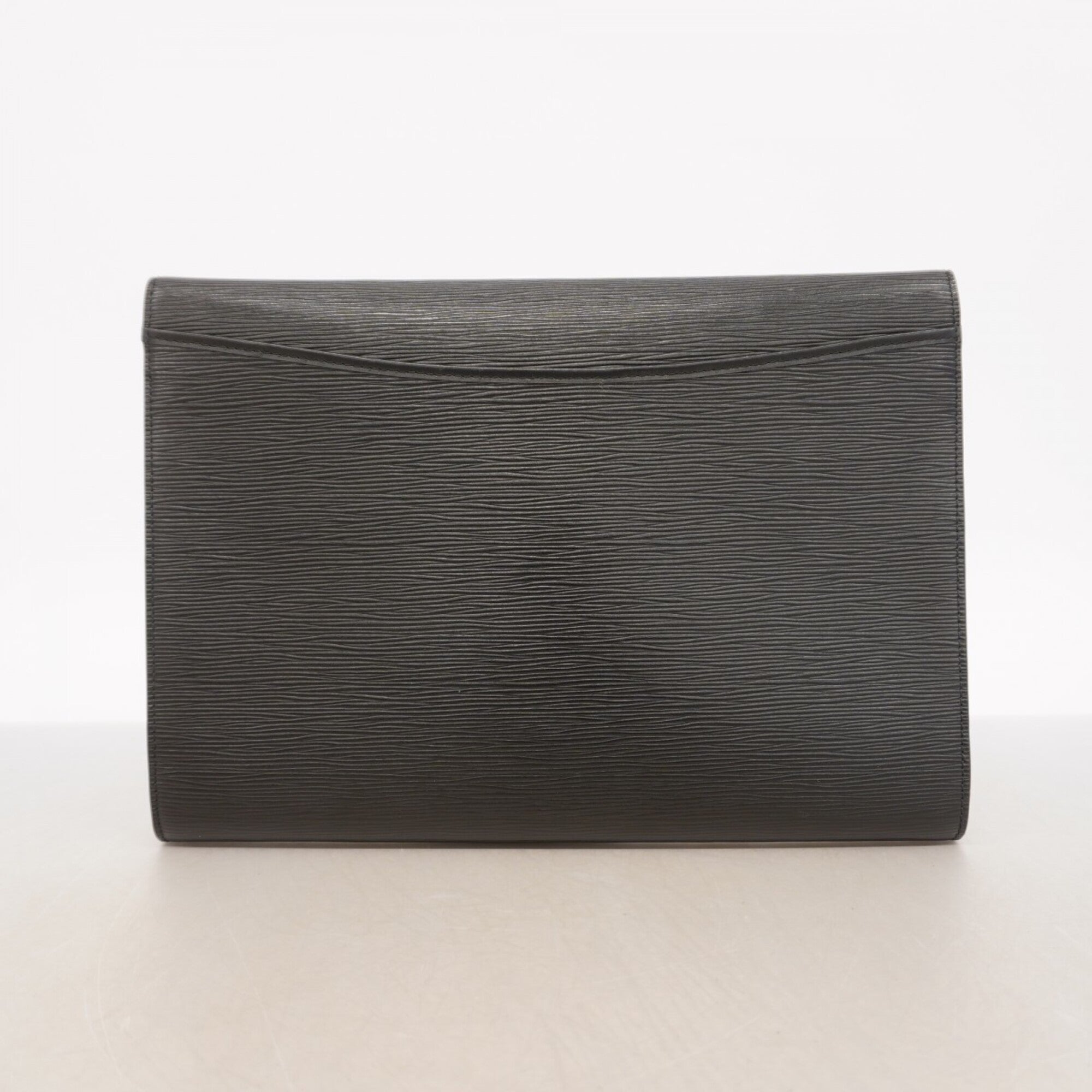 Louis Vuitton Noir Clutch Bag (Pre-Owned)