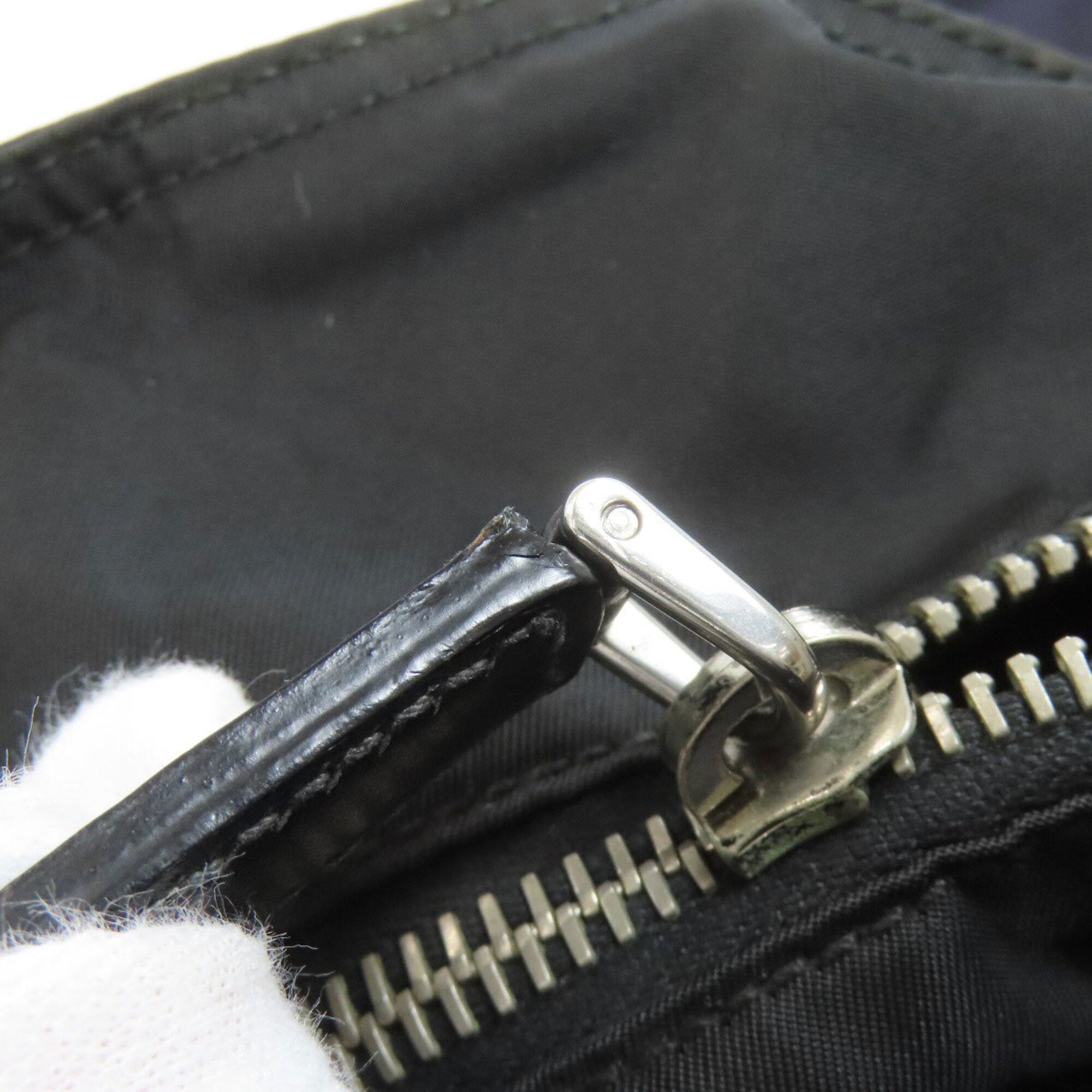 Prada Black Nylon Handbag (Pre-Owned)