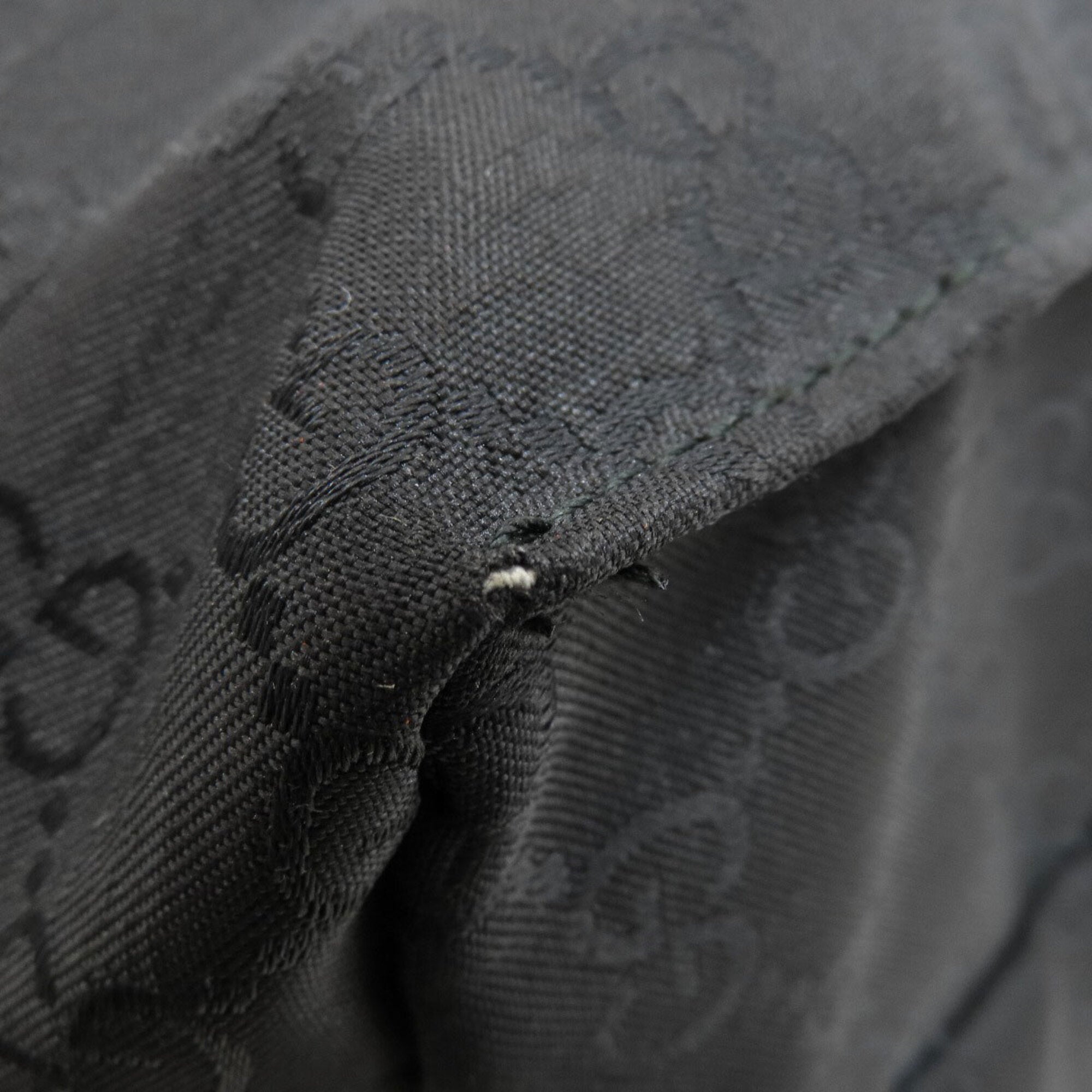 Gucci Black Nylon Tote Bag (Pre-Owned)
