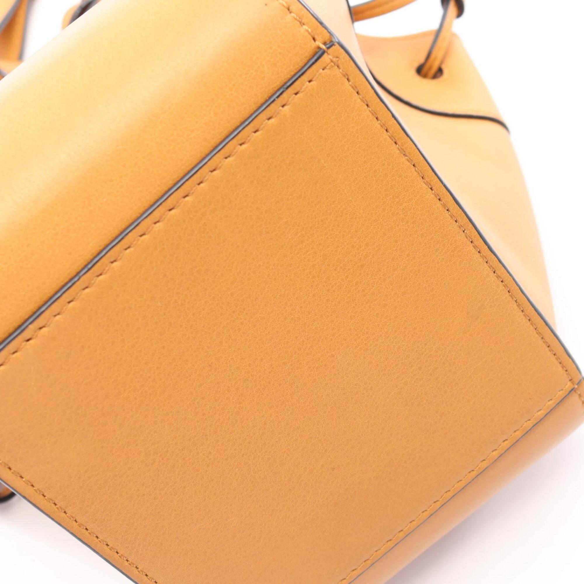 Loewe Brown Leather Handbag (Pre-Owned)