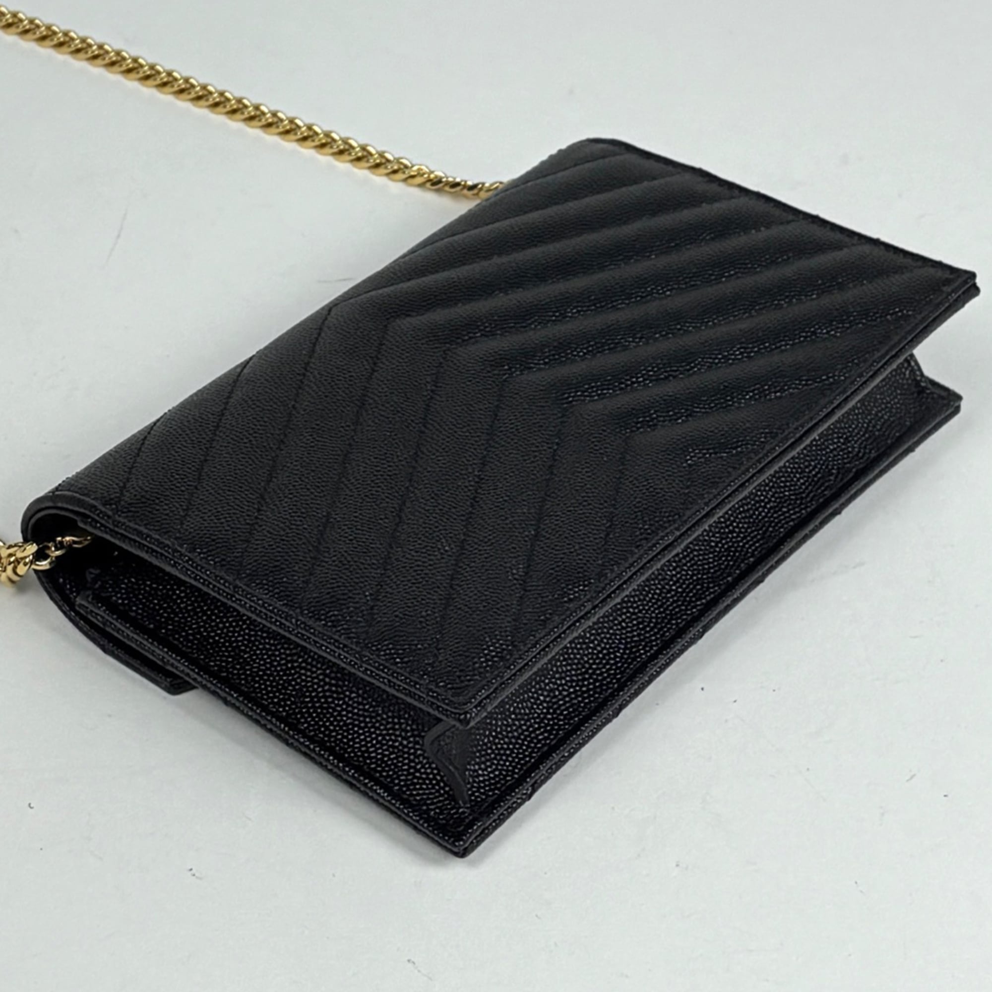 Saint Laurent Black Leather Chain/Shoulder Wallet (Pre-Owned)