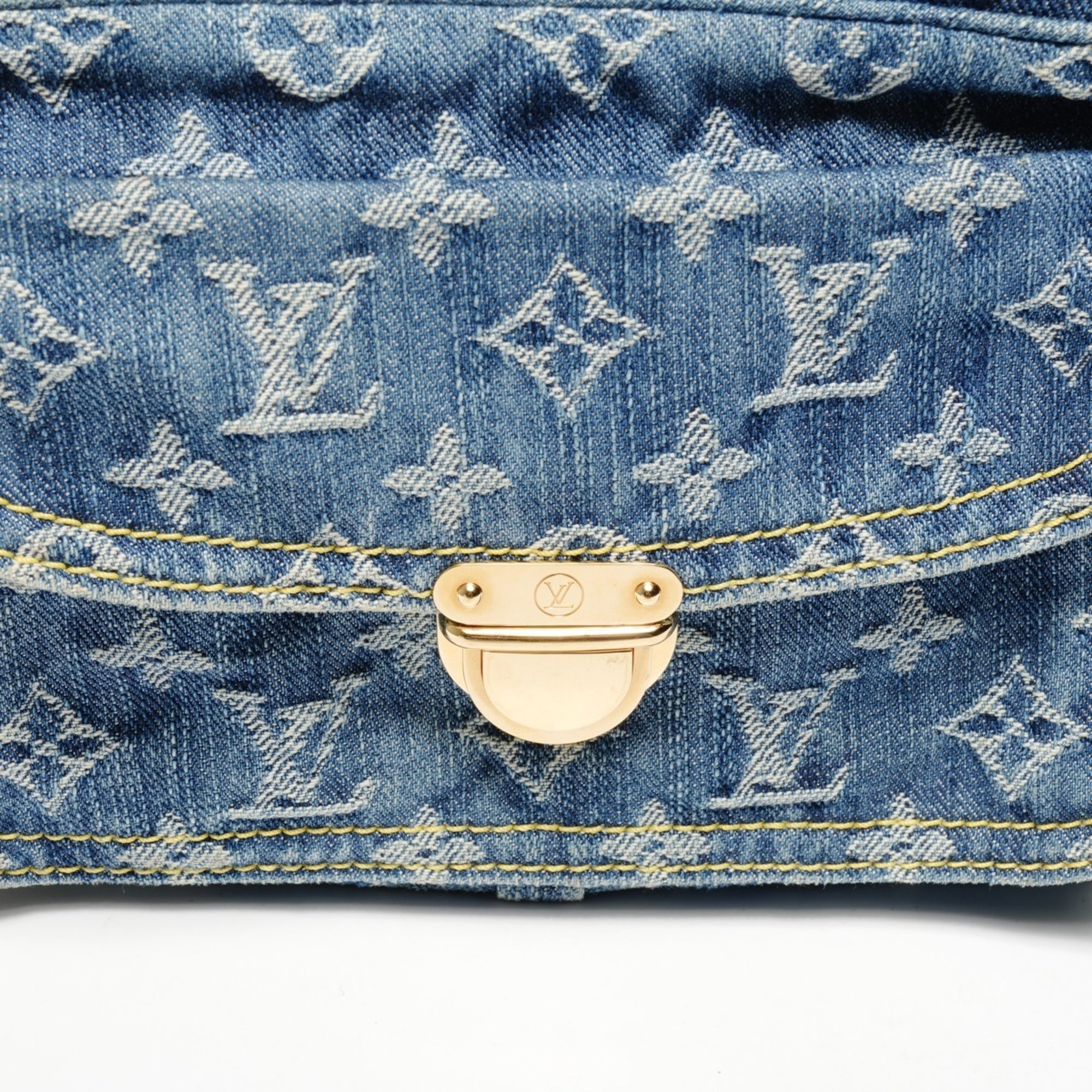 Louis Vuitton Monogram Denim Blue Denim Fanny Pack (Pre-Owned)