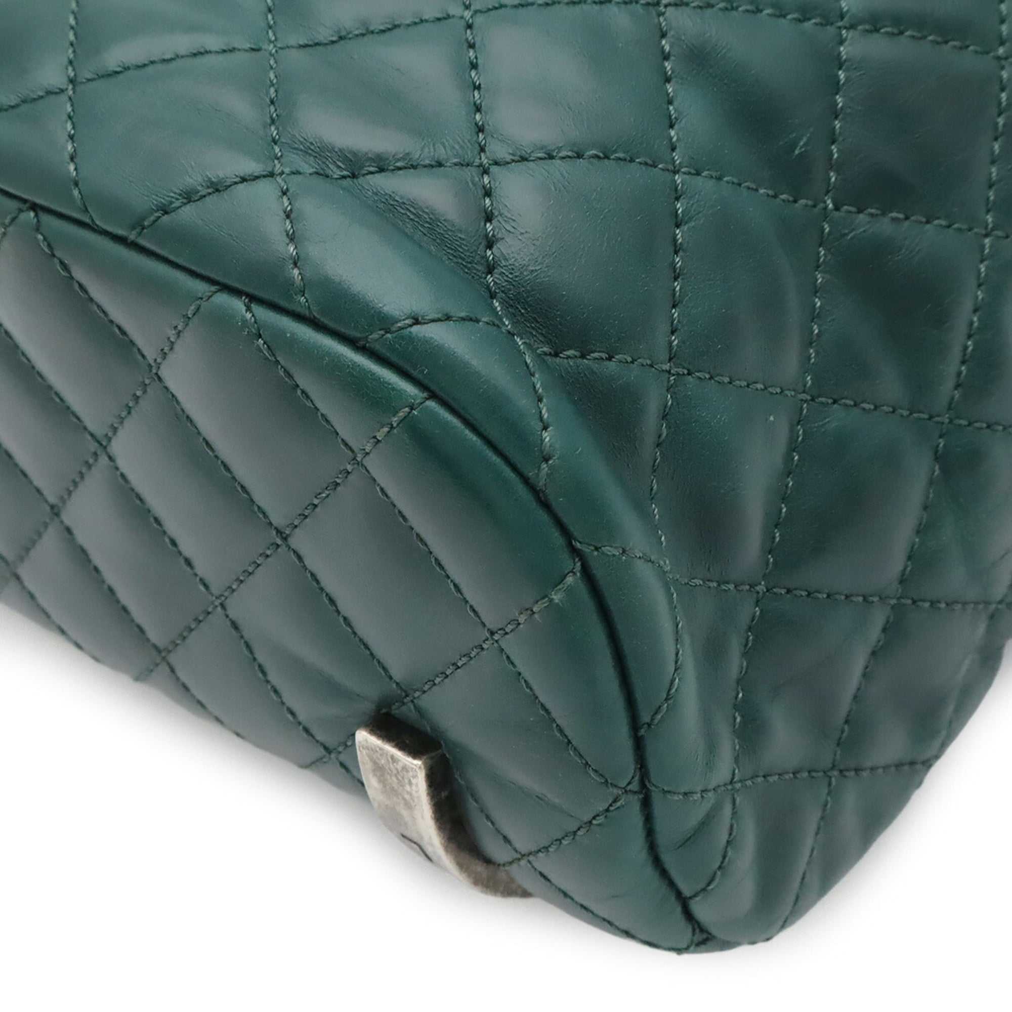 Chanel Matelasse Dark Green Leather Backpack (Pre-Owned)