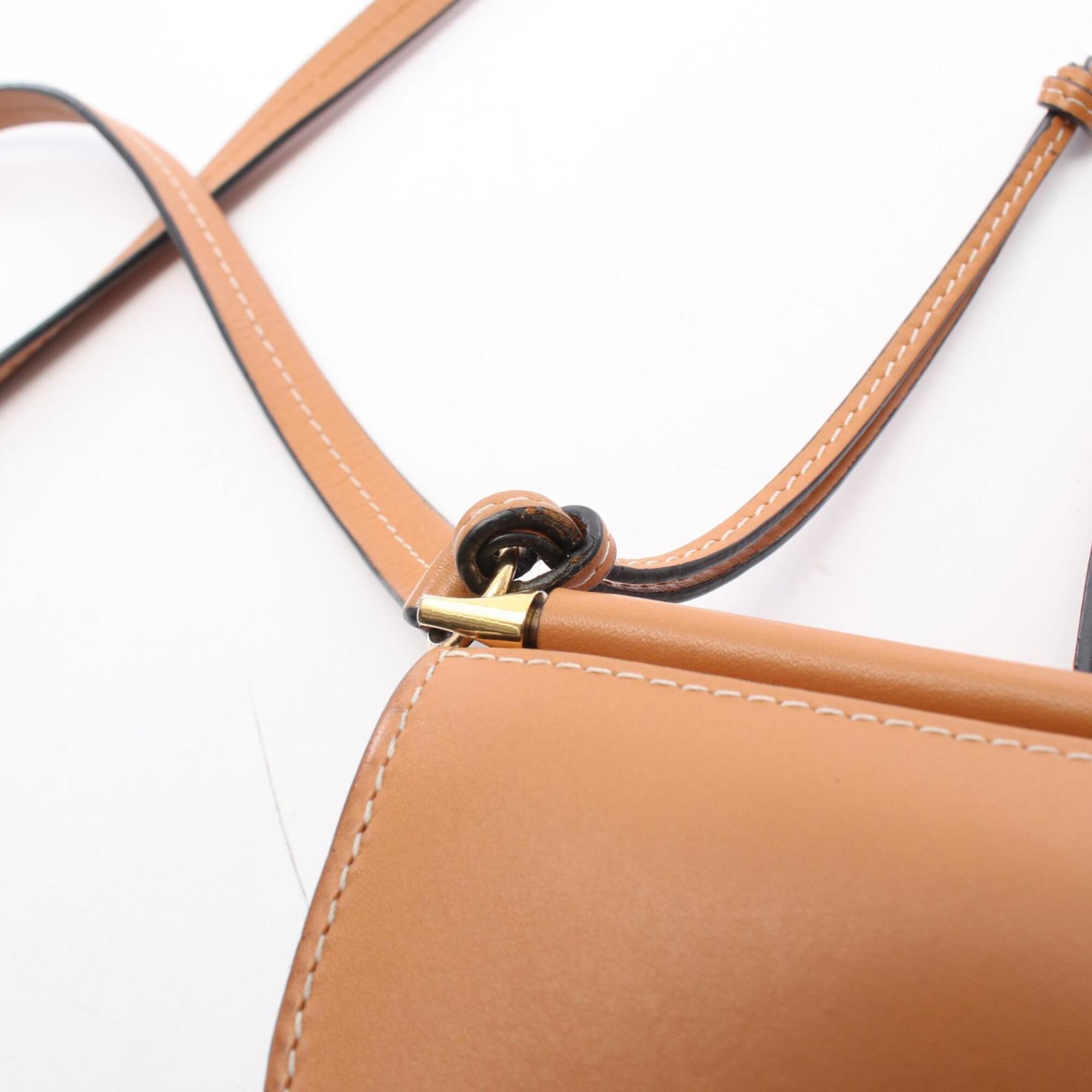 Loewe Brown Leather Handbag Shoulder Bag (Pre-Owned)