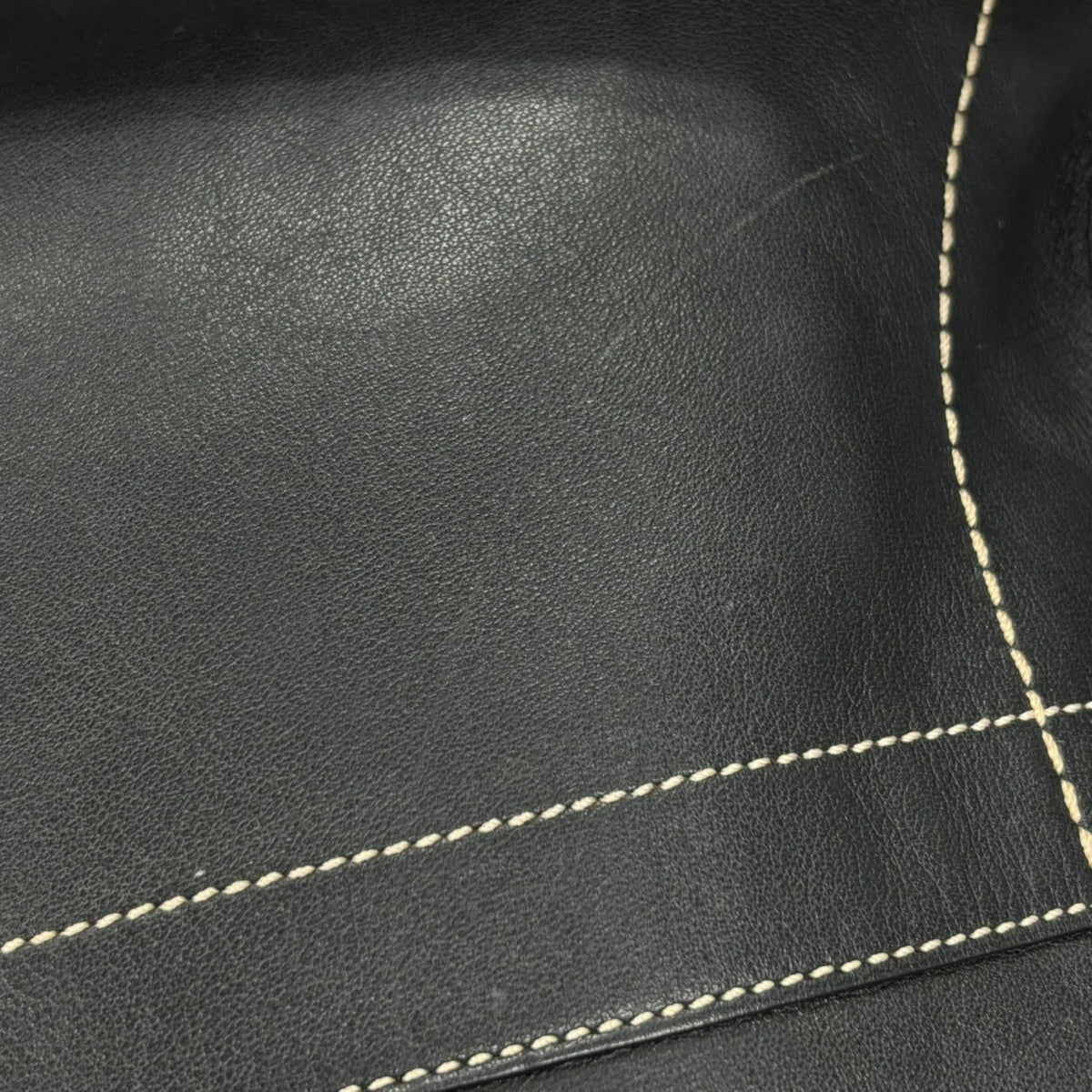 Coach Black Leather Shoulder Bag (Pre-Owned)