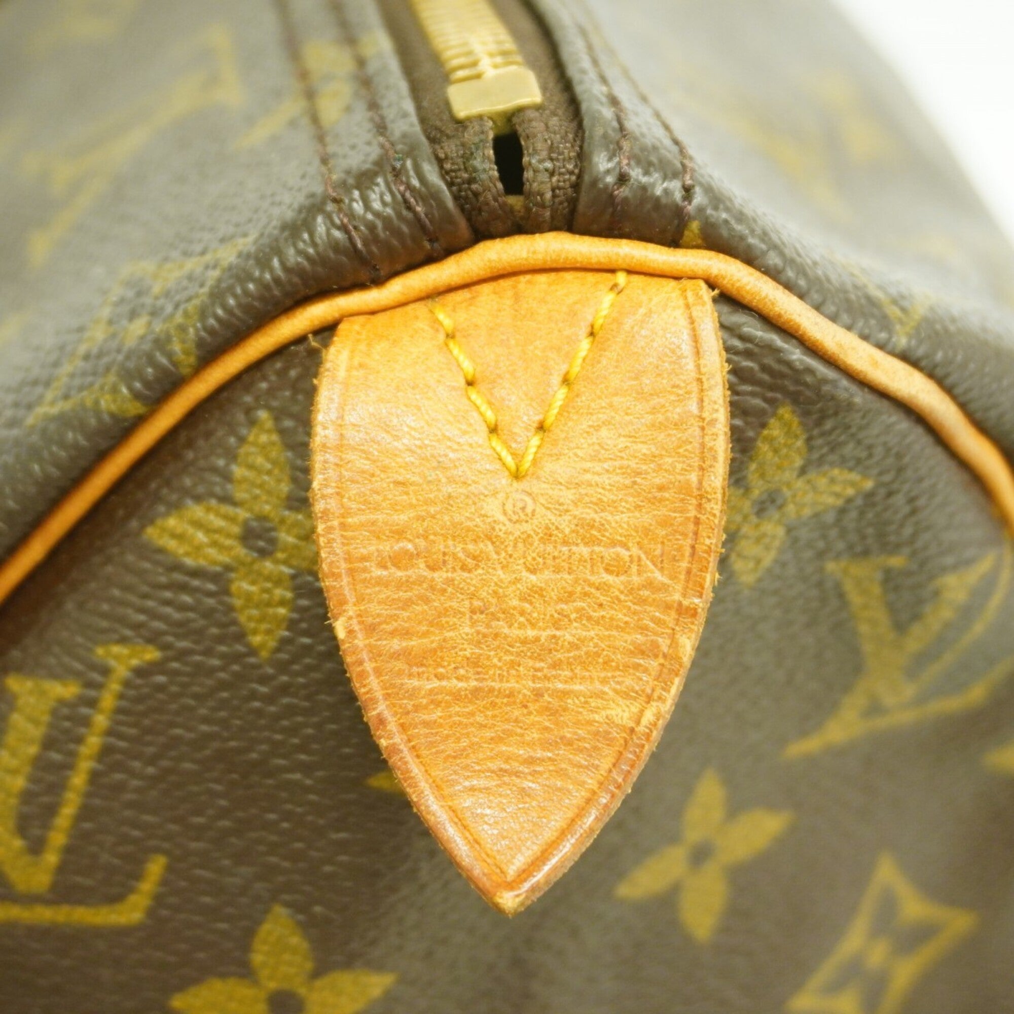 Louis Vuitton Brown Handbag (Pre-Owned)