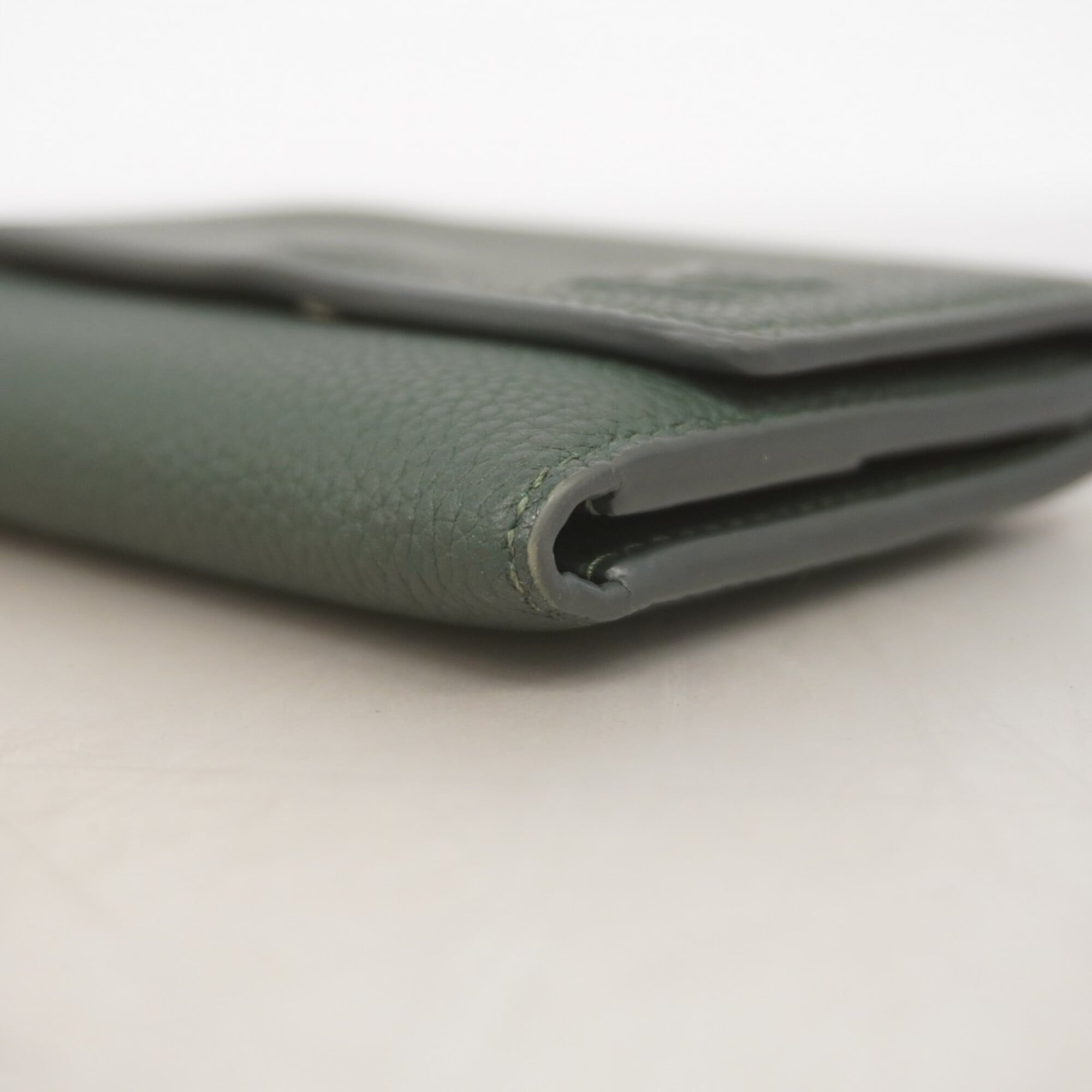 Louis Vuitton Green Wallet (Tri-Fold) (Pre-Owned)