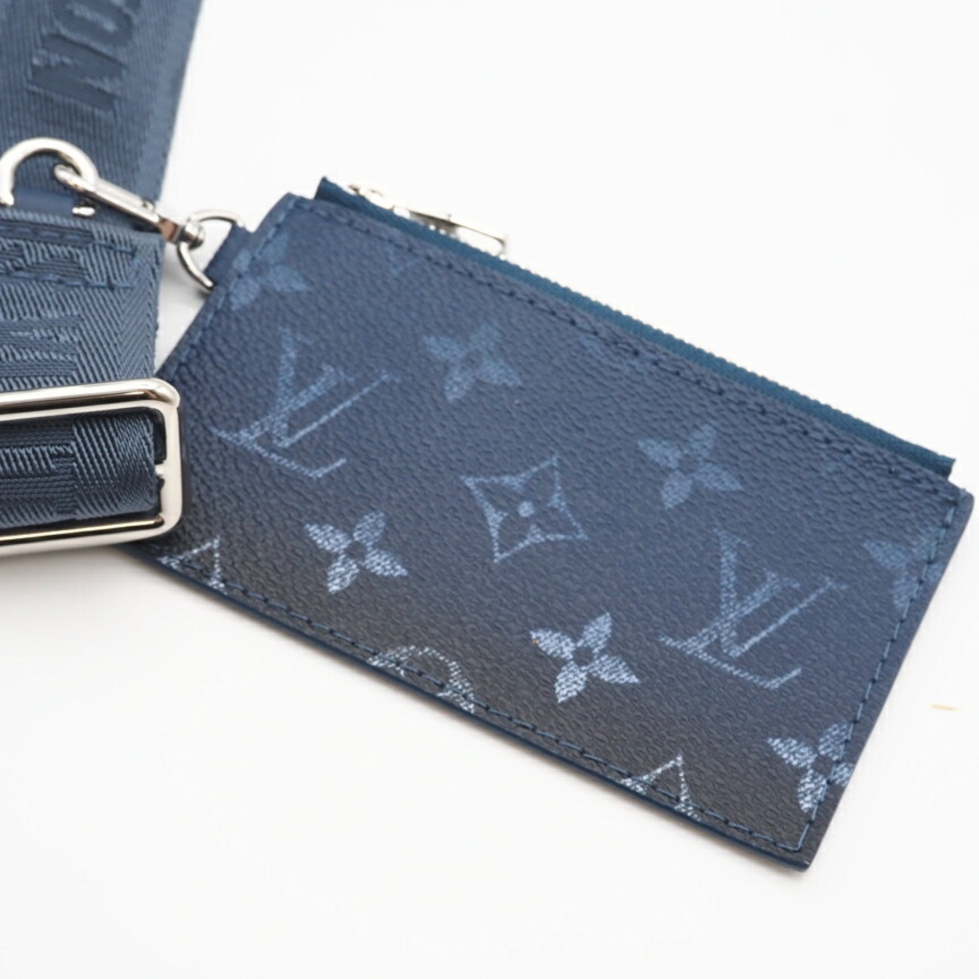 Louis Vuitton Blue Navy Coated Canvas Shoulder Bag (Pre-Owned)