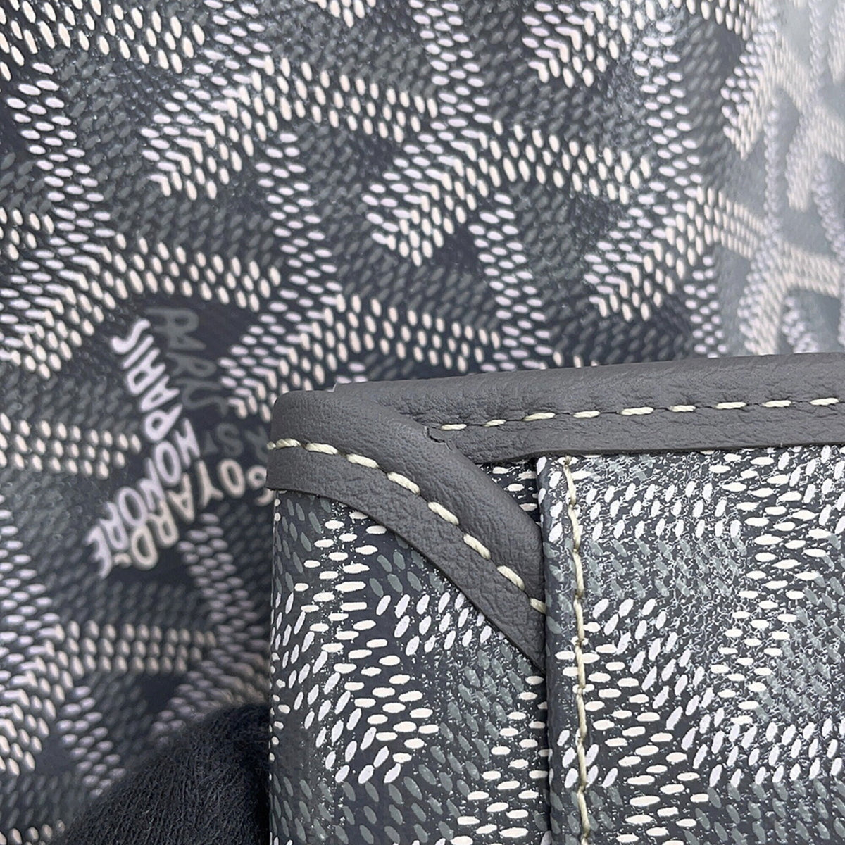 Goyard Gray Pvc Leather Handbag Pouch (Pre-Owned)
