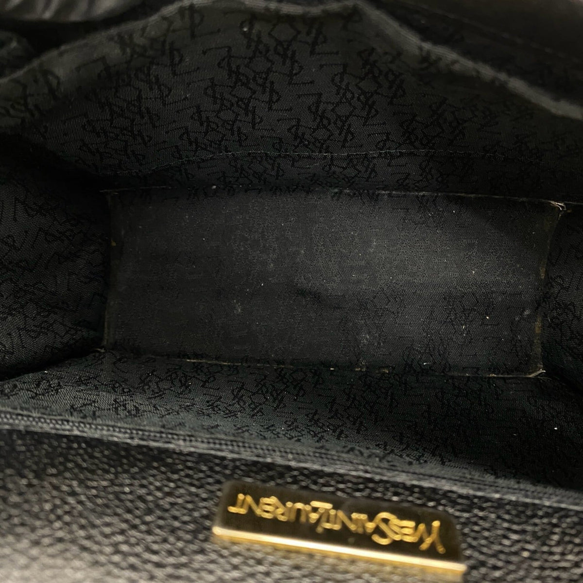 Yves Saint Laurent Black Leather Pochette Shoulder Bag (Pre-Owned)