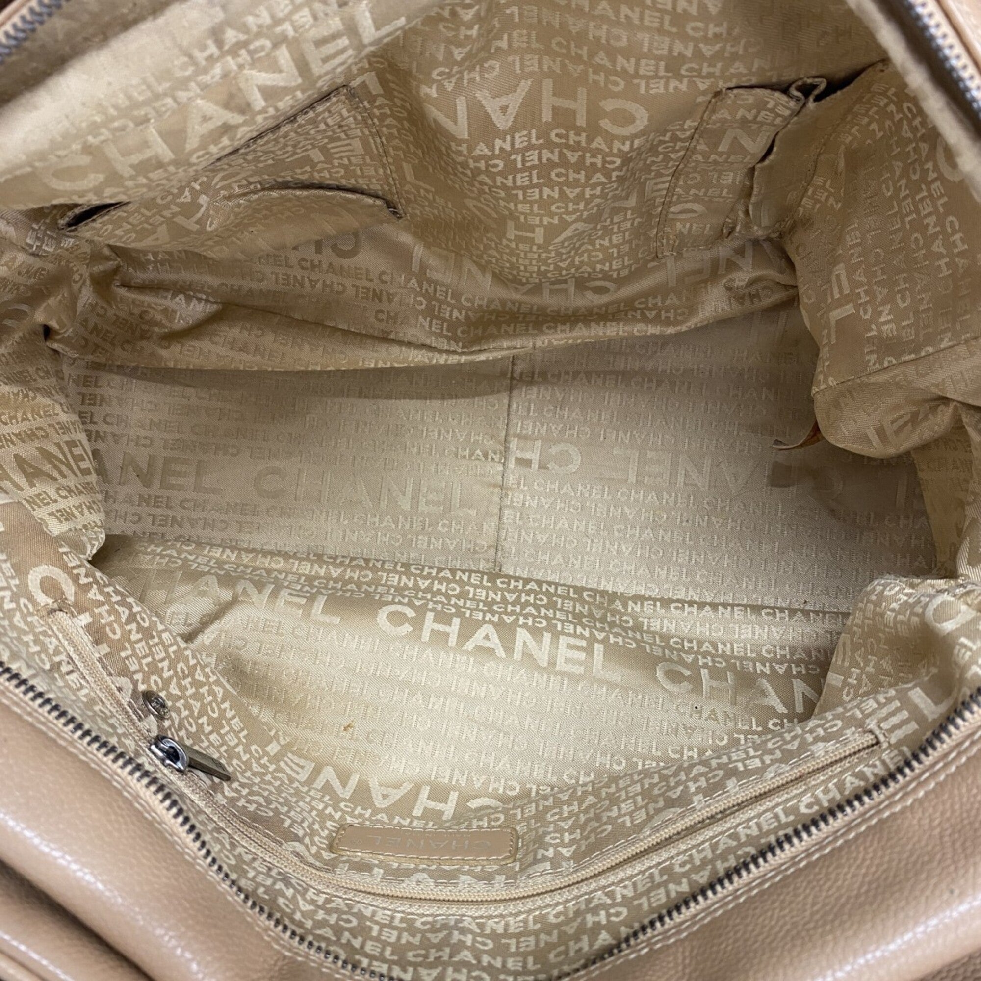 Chanel Brown Grained Calfskin Handbag (Pre-Owned)