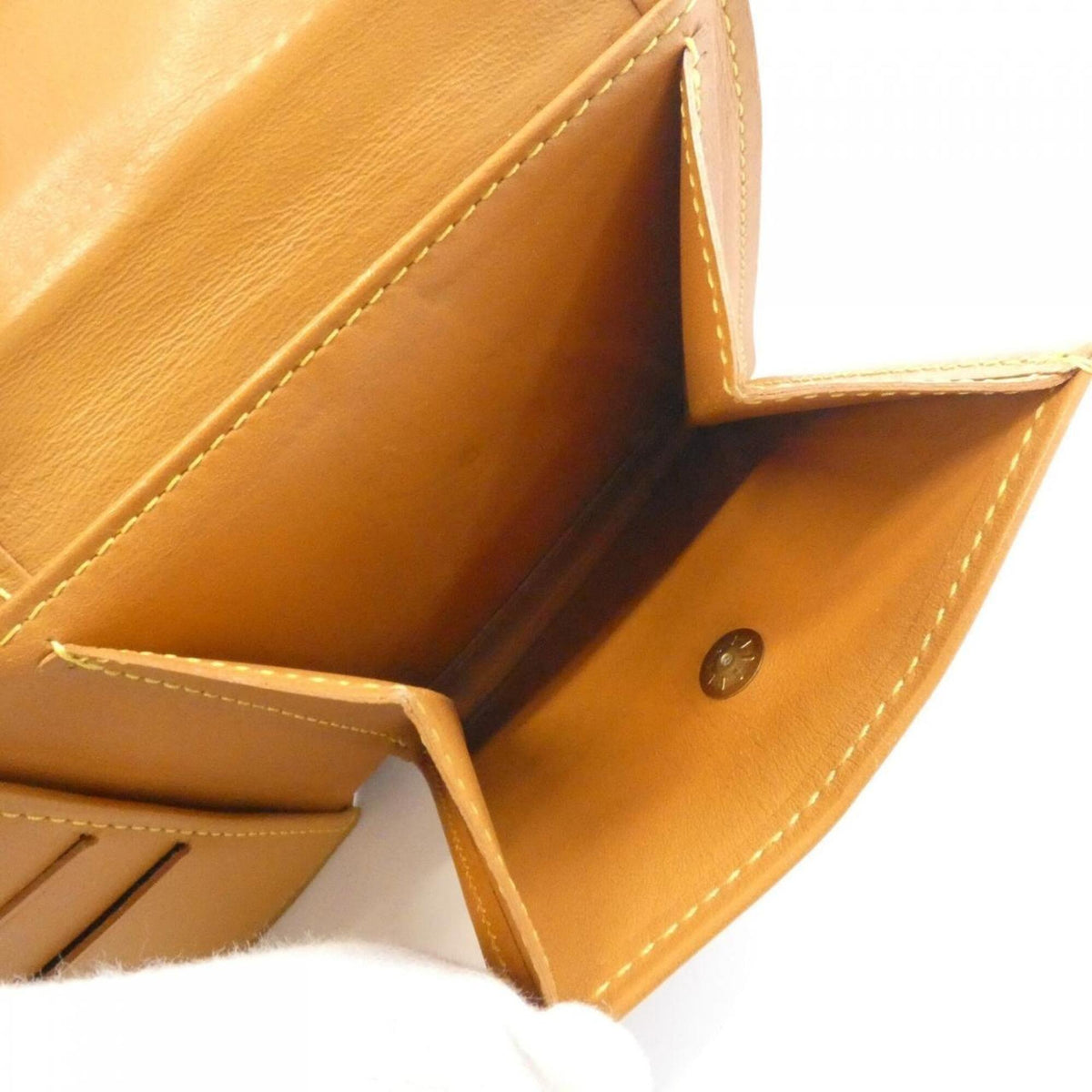 Louis Vuitton Caramel Leather Phone Wallet (Pre-Owned)