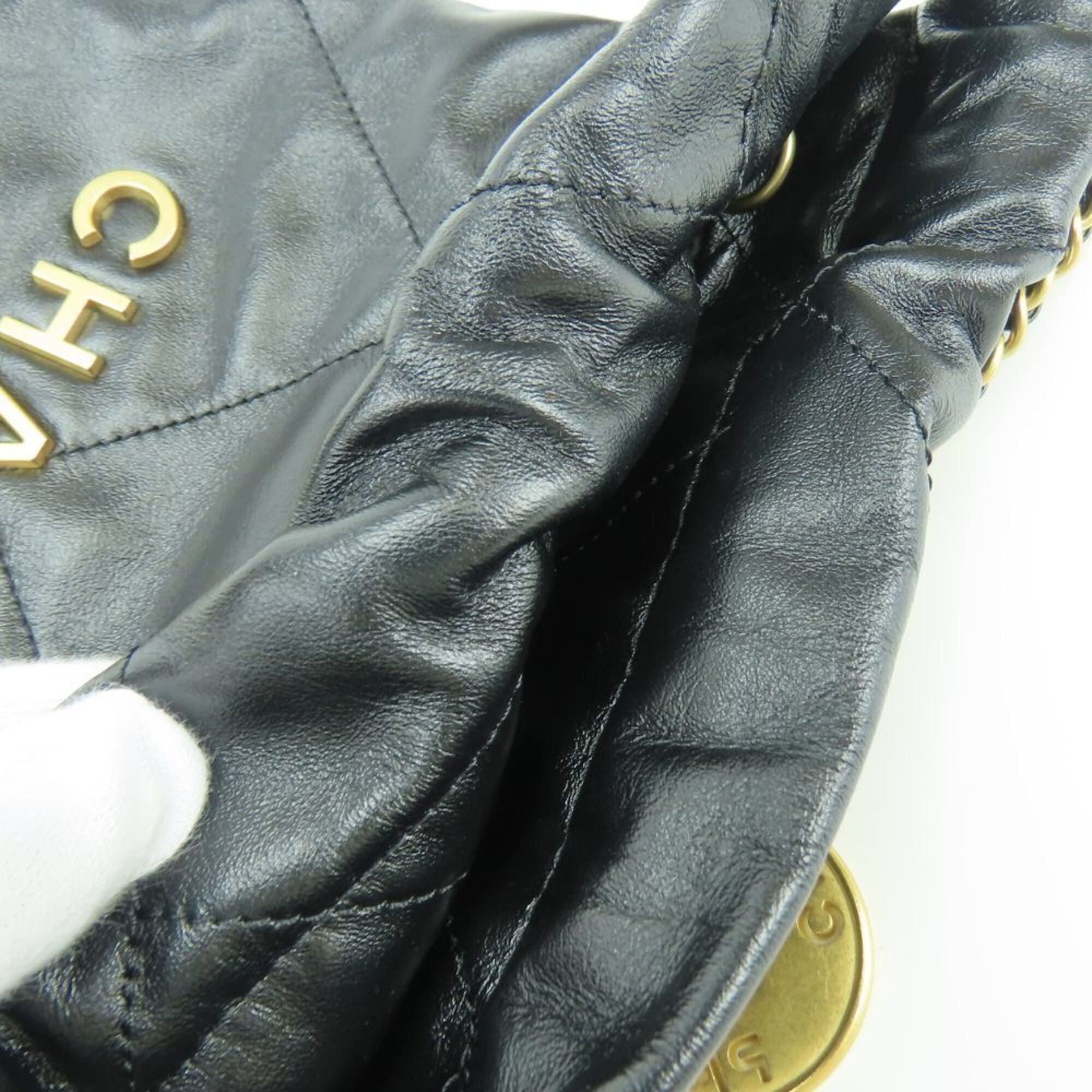 Chanel Black Handbag Shoulder Bag (Pre-Owned)