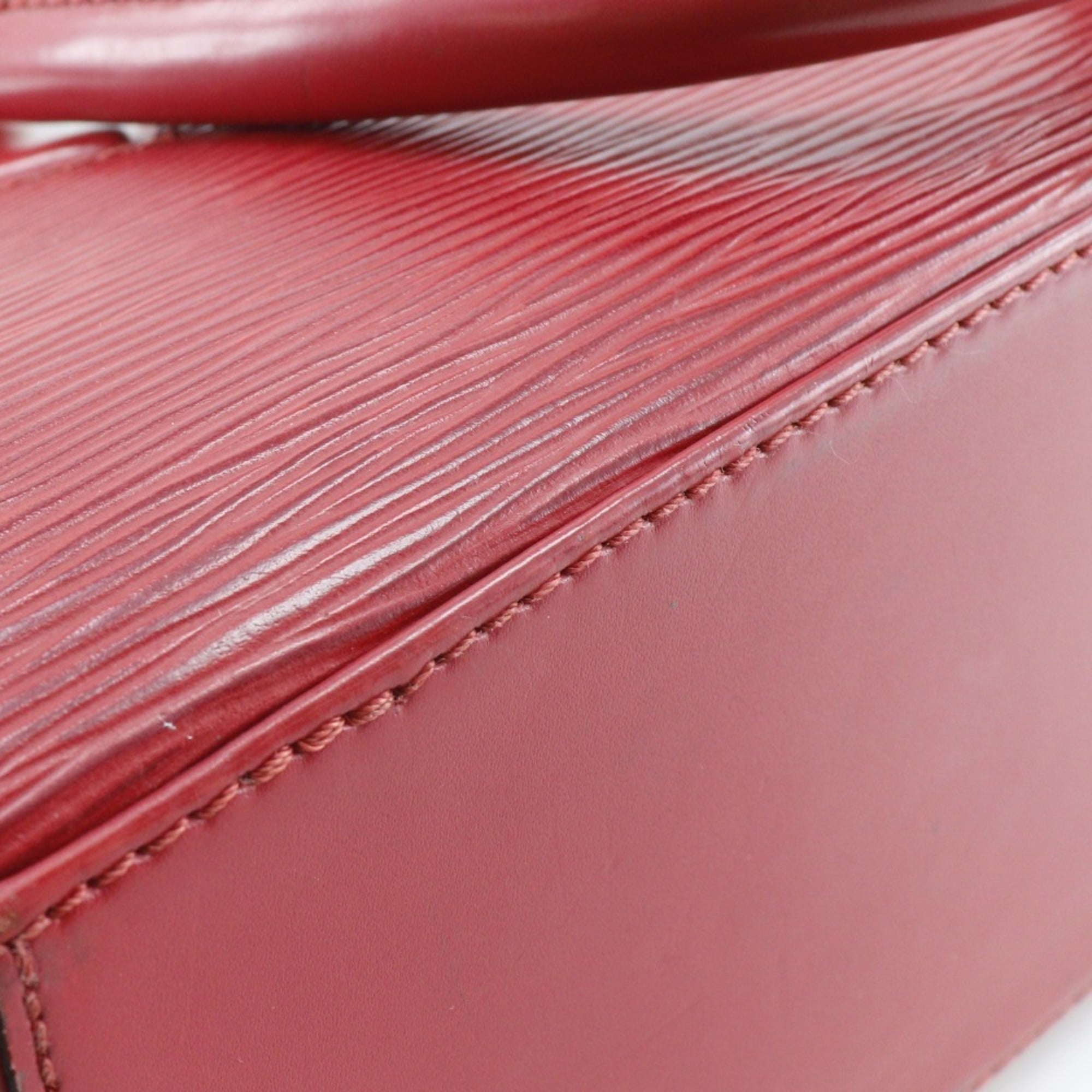 Louis Vuitton Castilian Red Red Color Epi Leather Handbag (Pre-Owned)