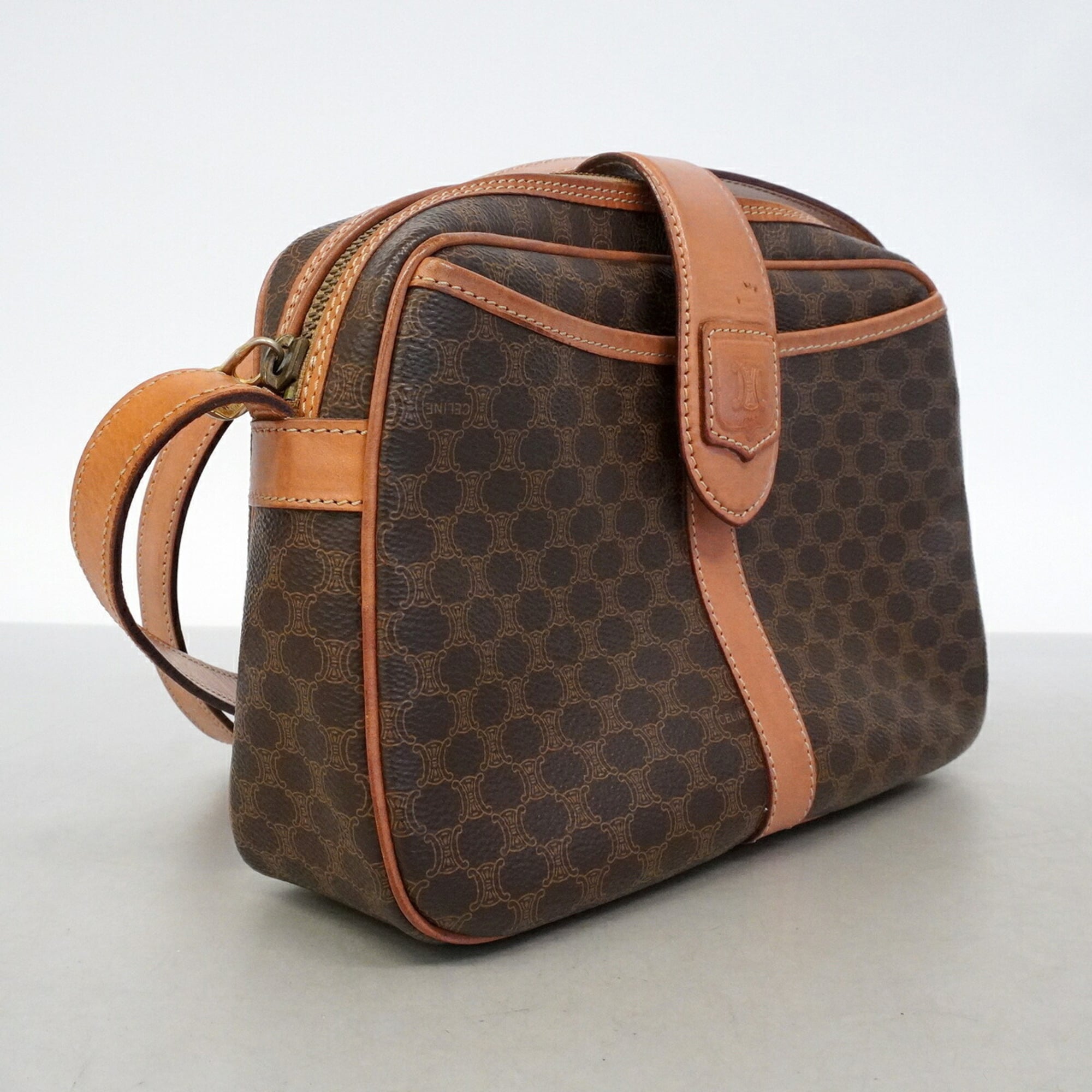 Celine Brown Pvc Shoulder Bag (Pre-Owned)
