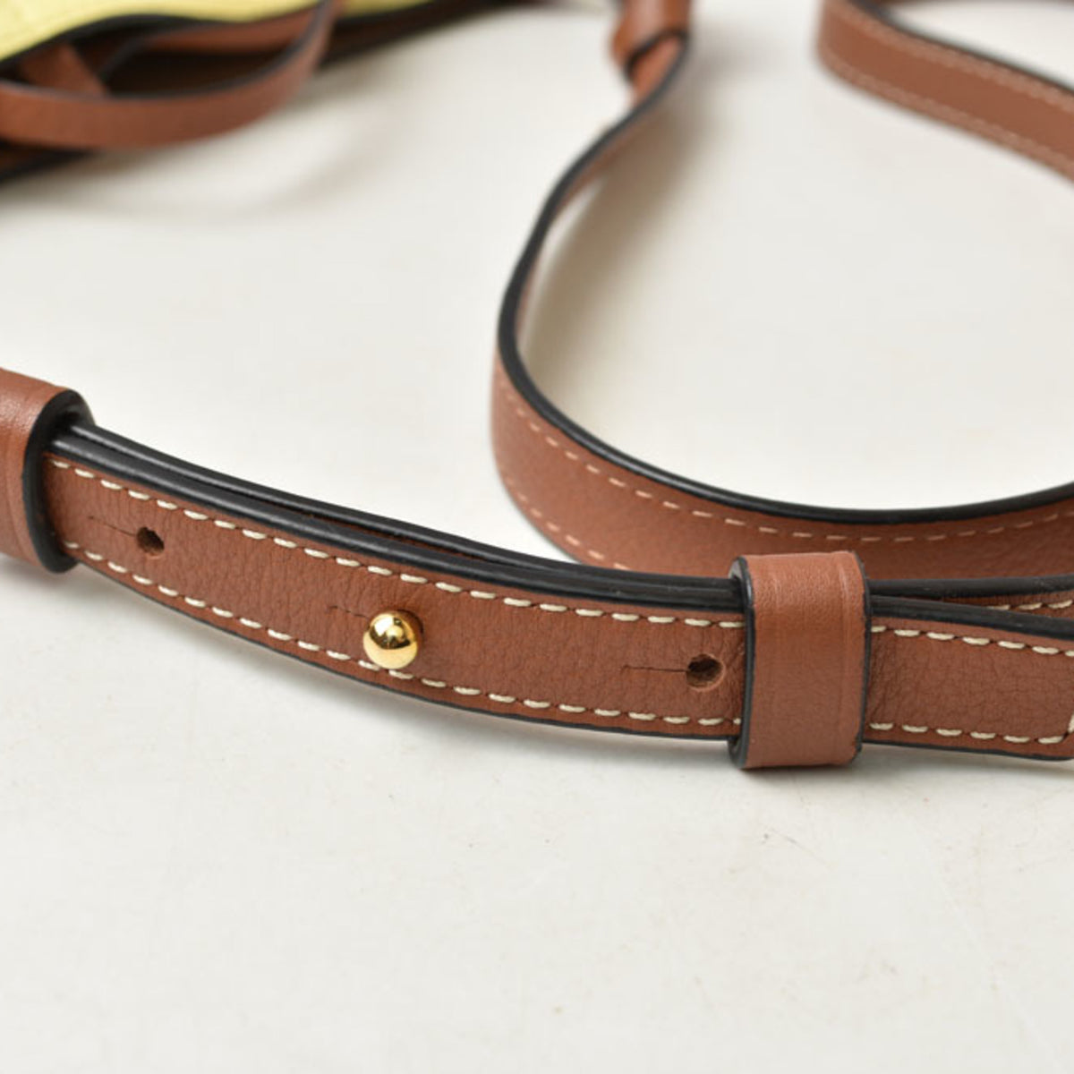 Loewe Brown Yellow Leather Shoulder Bag (Pre-Owned)