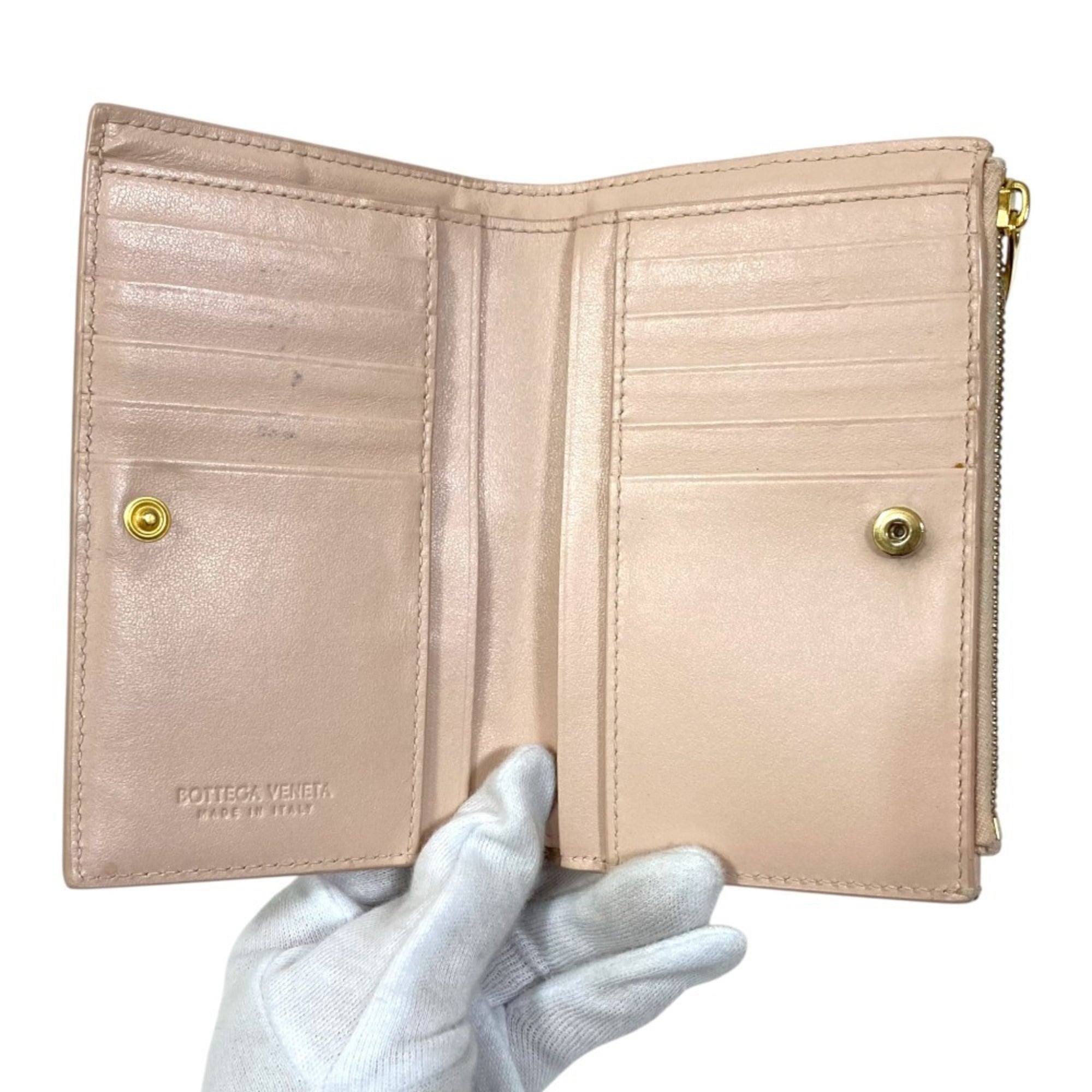 Bottega Veneta Pink Beige Leather Wallet (Bi-Fold) (Pre-Owned)