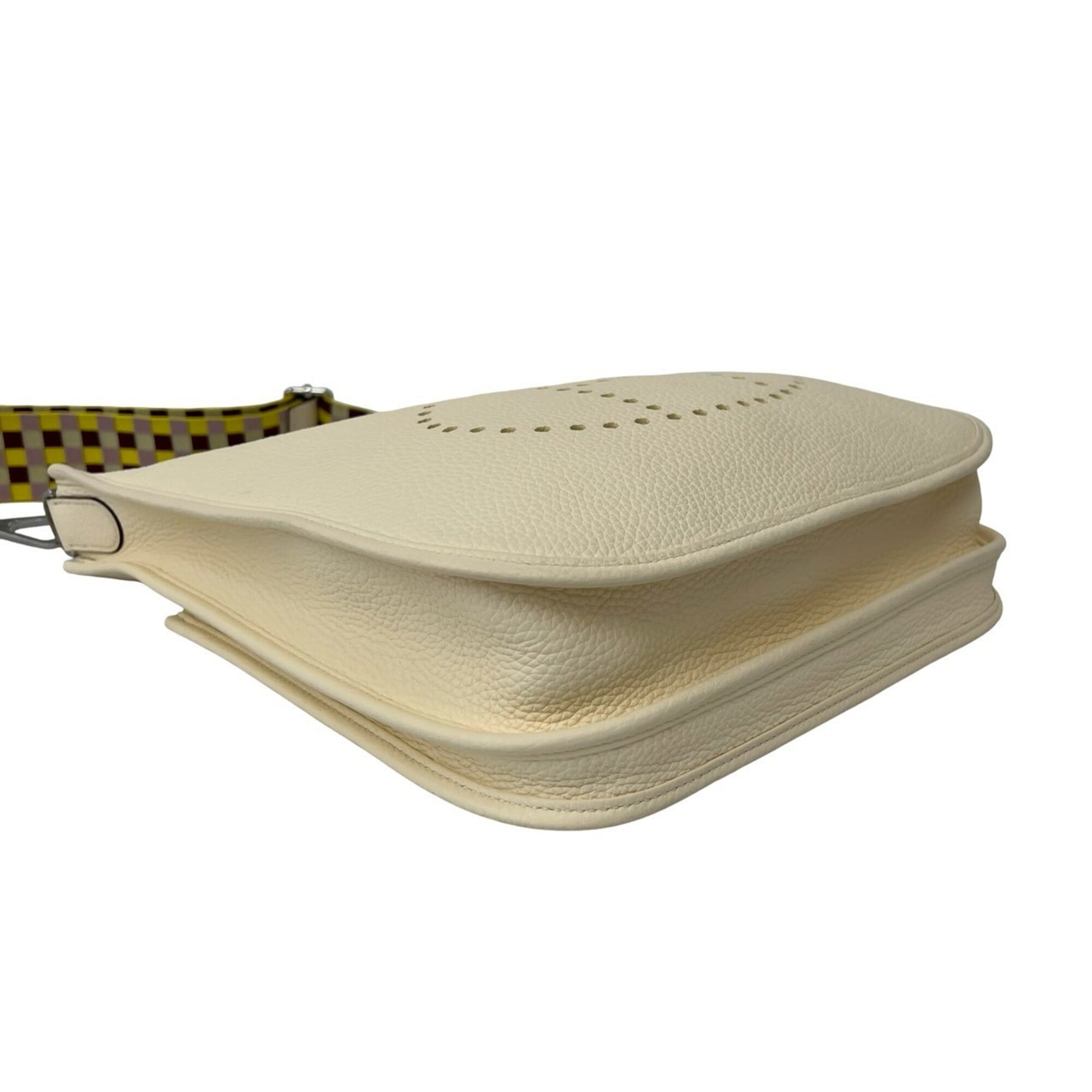 Hermes Beige Taurillon Clemence Leather Shoulder Bag (Pre-Owned)